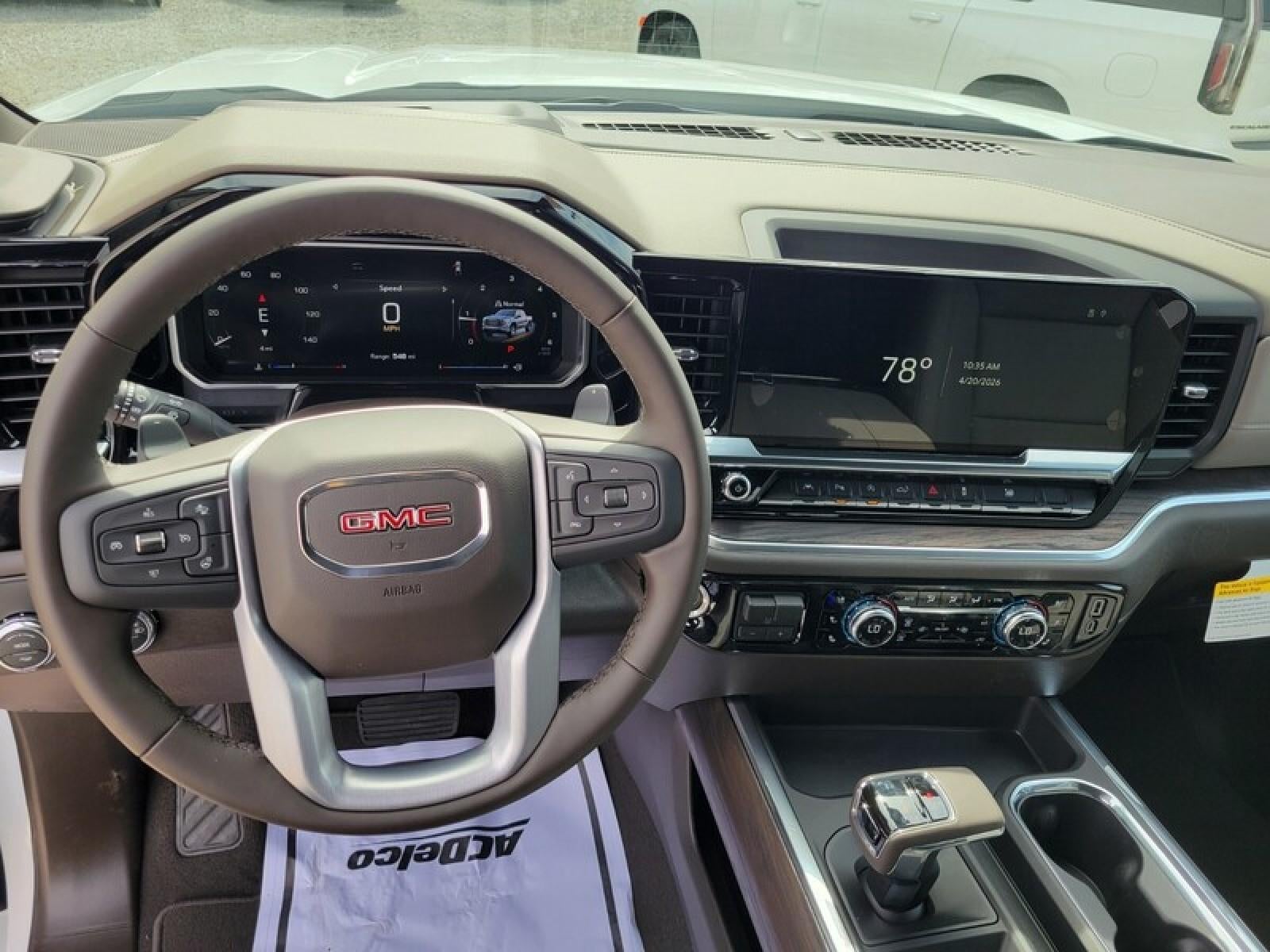 2026 GMC Sierra 1500 Crew Cab Short Box 2-Wheel Drive SLT