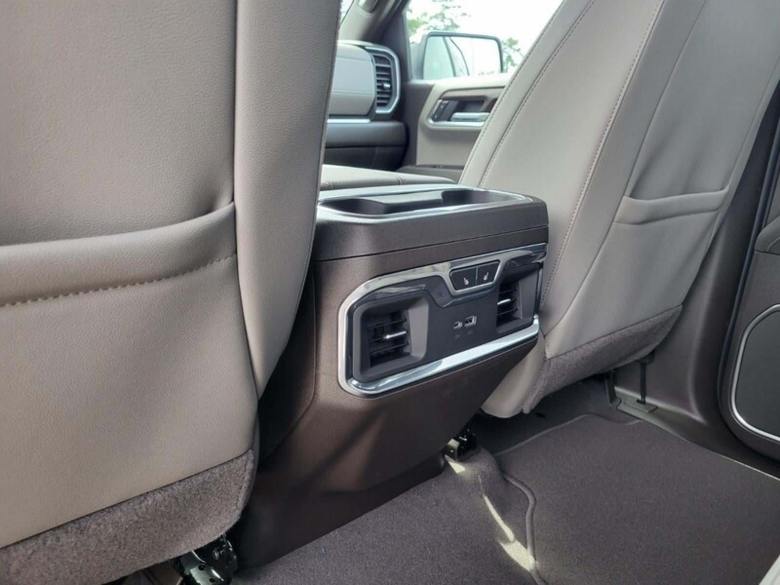 2026 GMC Sierra 1500 Crew Cab Short Box 2-Wheel Drive SLT