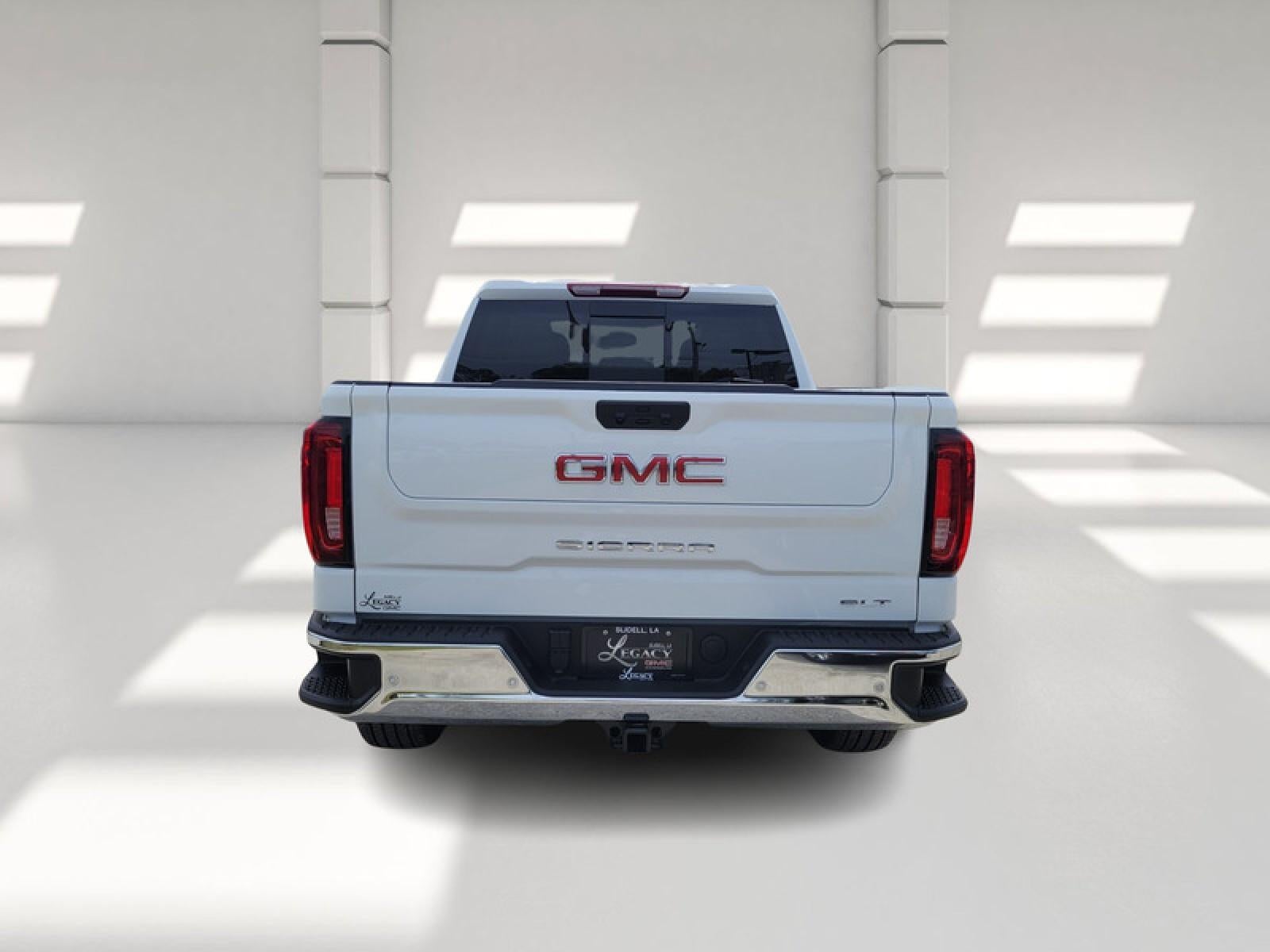 2026 GMC Sierra 1500 Crew Cab Short Box 2-Wheel Drive SLT