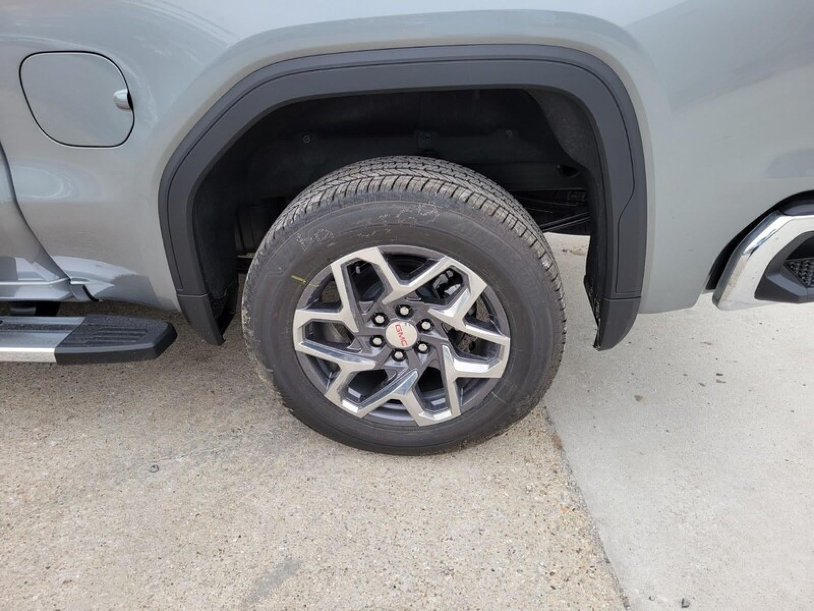 2026 GMC Sierra 1500 Crew Cab Short Box 2-Wheel Drive SLT