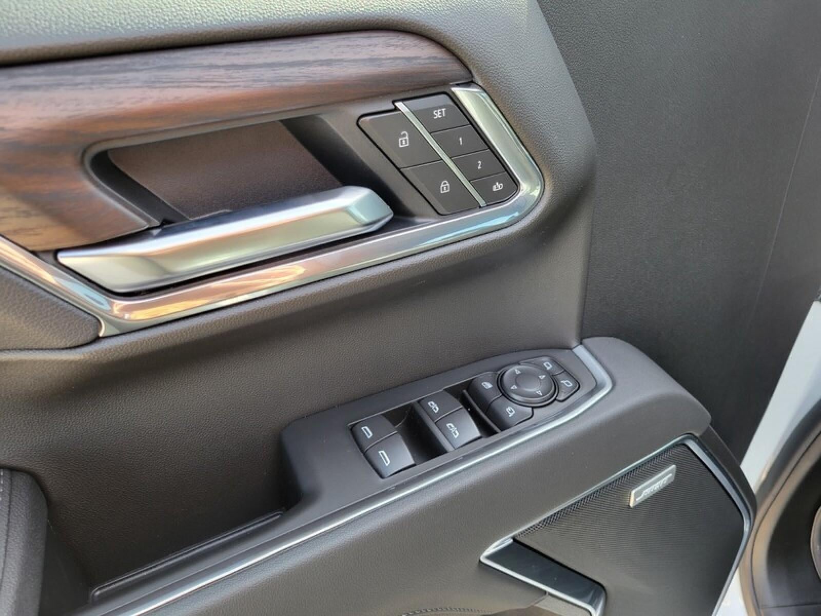 2026 GMC Sierra 1500 Crew Cab Short Box 2-Wheel Drive SLT