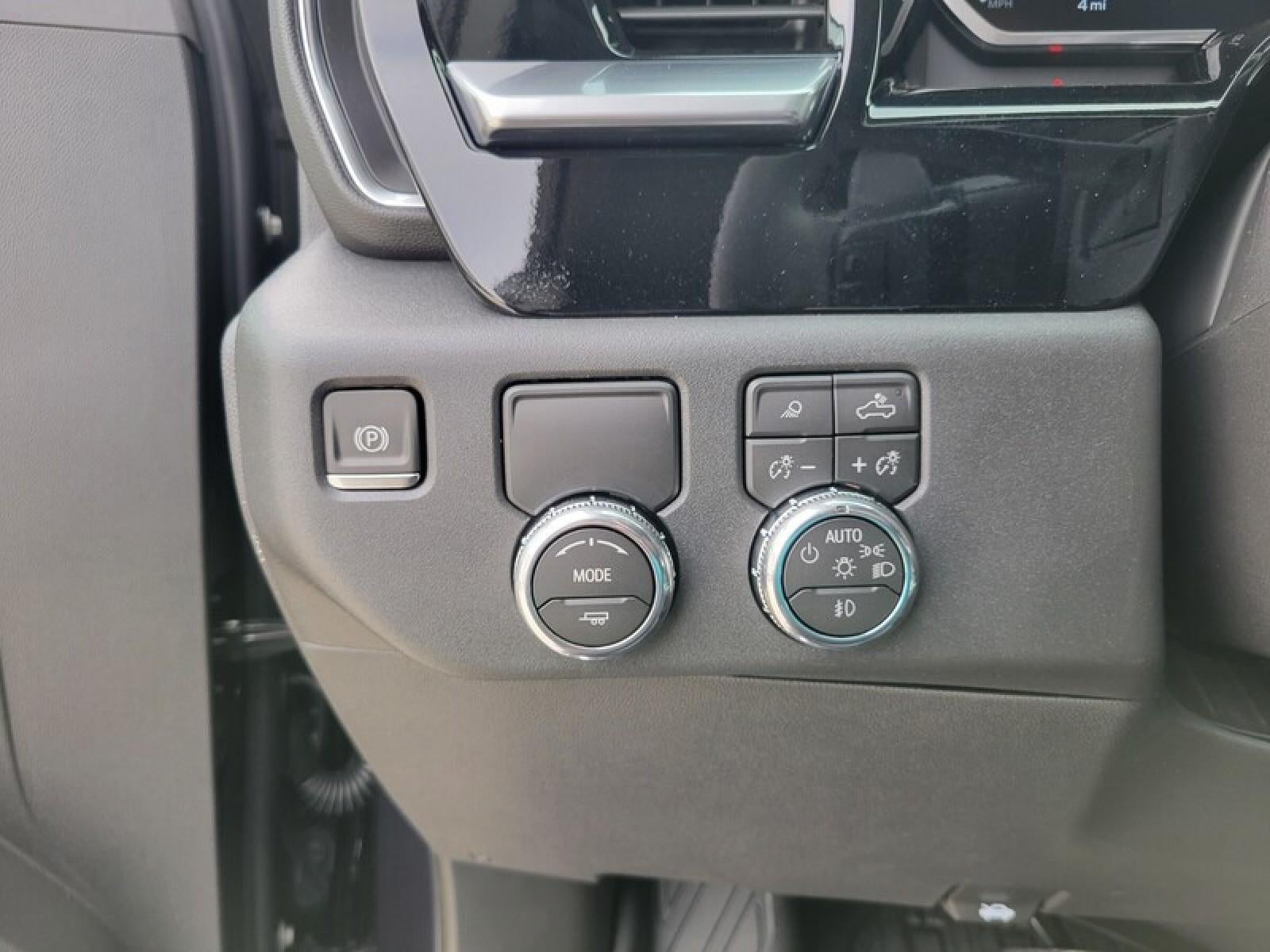 2026 GMC Sierra 1500 Crew Cab Short Box 2-Wheel Drive SLT