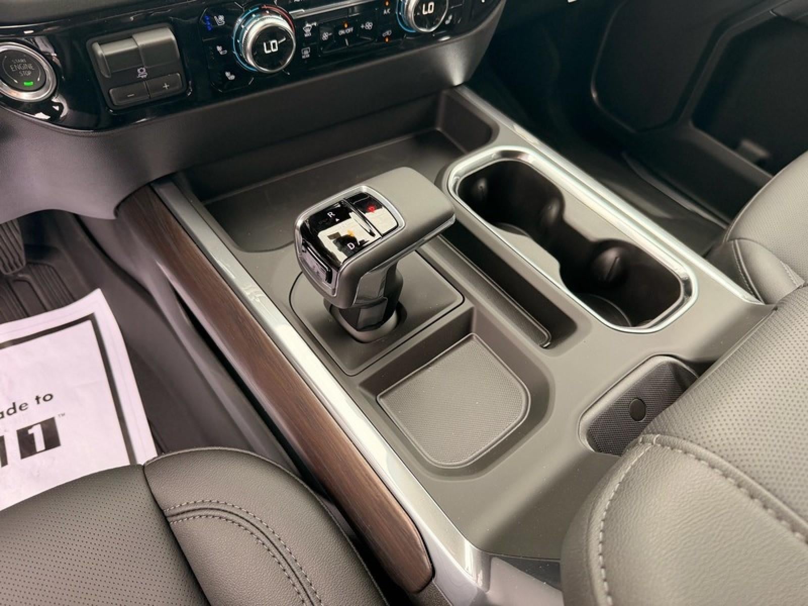 2026 GMC Sierra 1500 Crew Cab Short Box 2-Wheel Drive SLT
