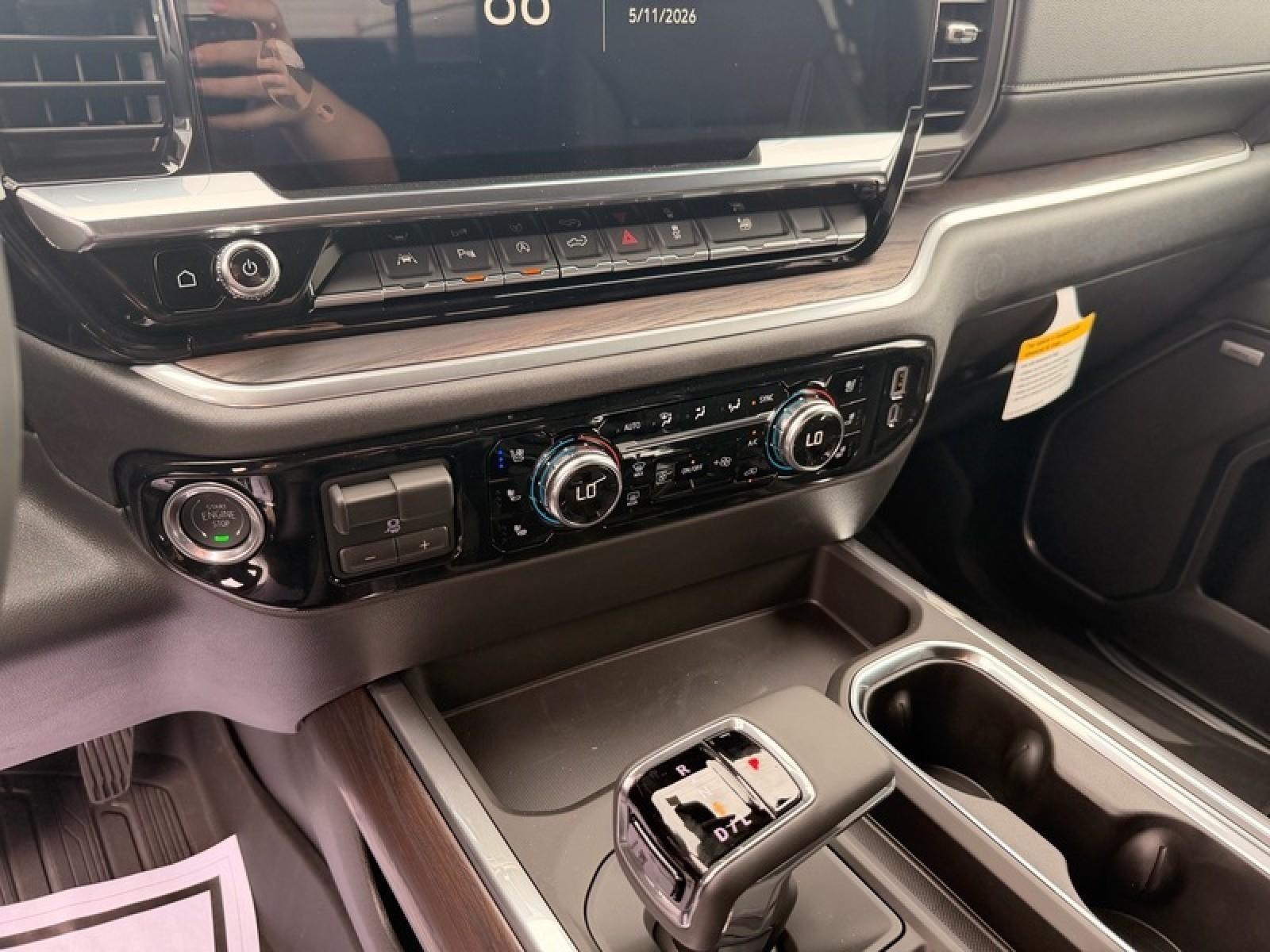2026 GMC Sierra 1500 Crew Cab Short Box 2-Wheel Drive SLT
