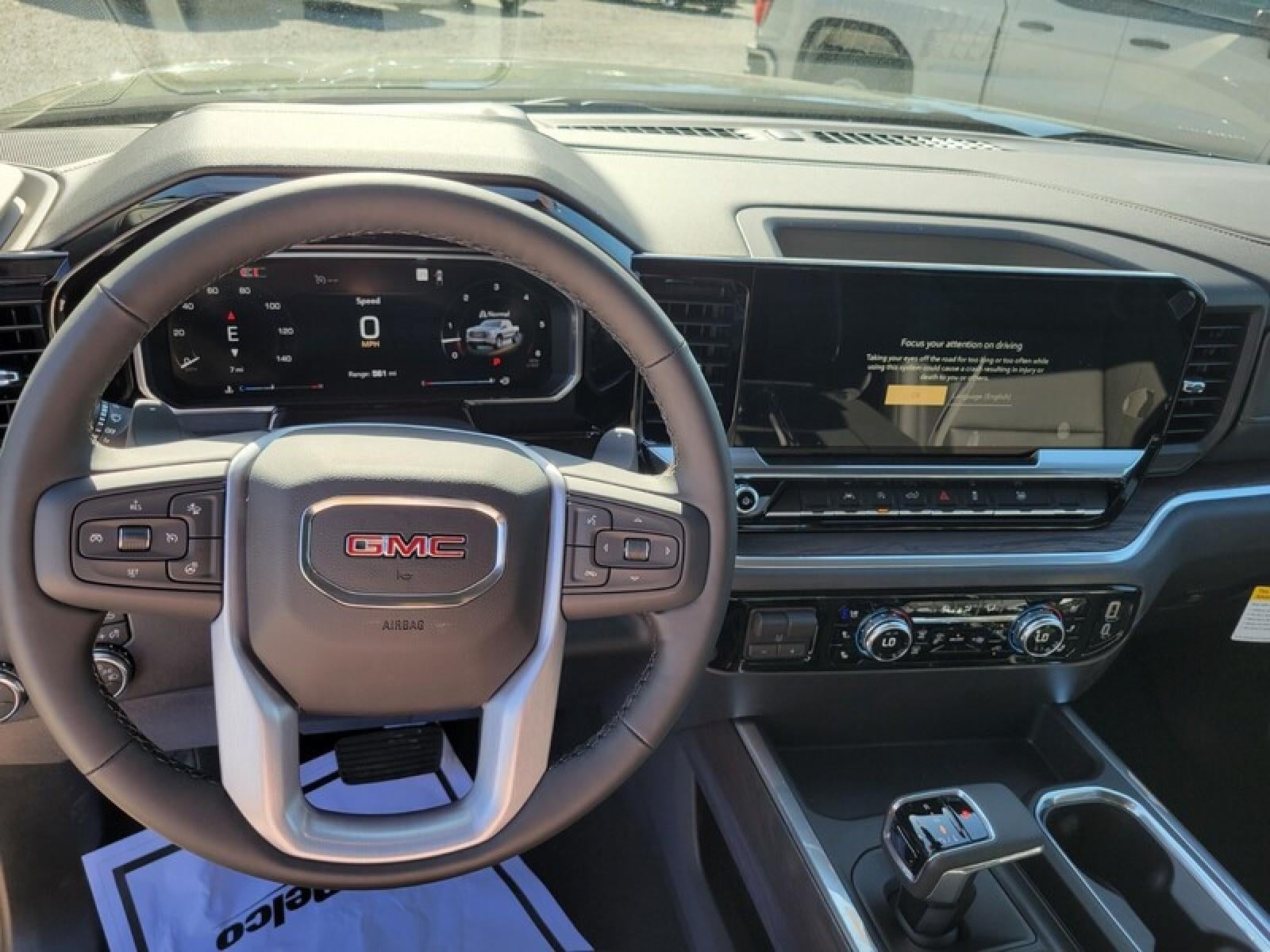 2026 GMC Sierra 1500 Crew Cab Short Box 2-Wheel Drive SLT