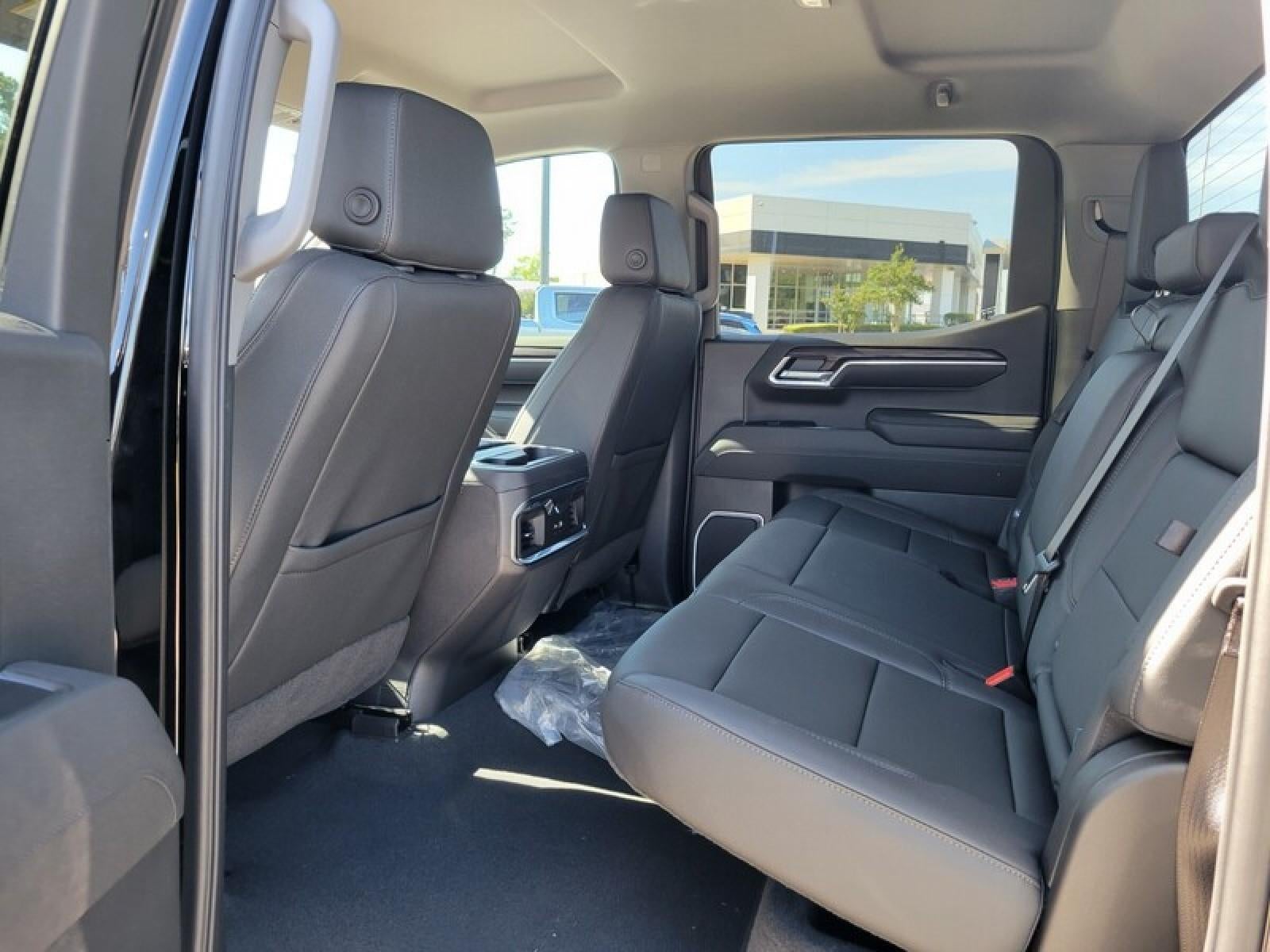 2026 GMC Sierra 1500 Crew Cab Short Box 2-Wheel Drive SLT