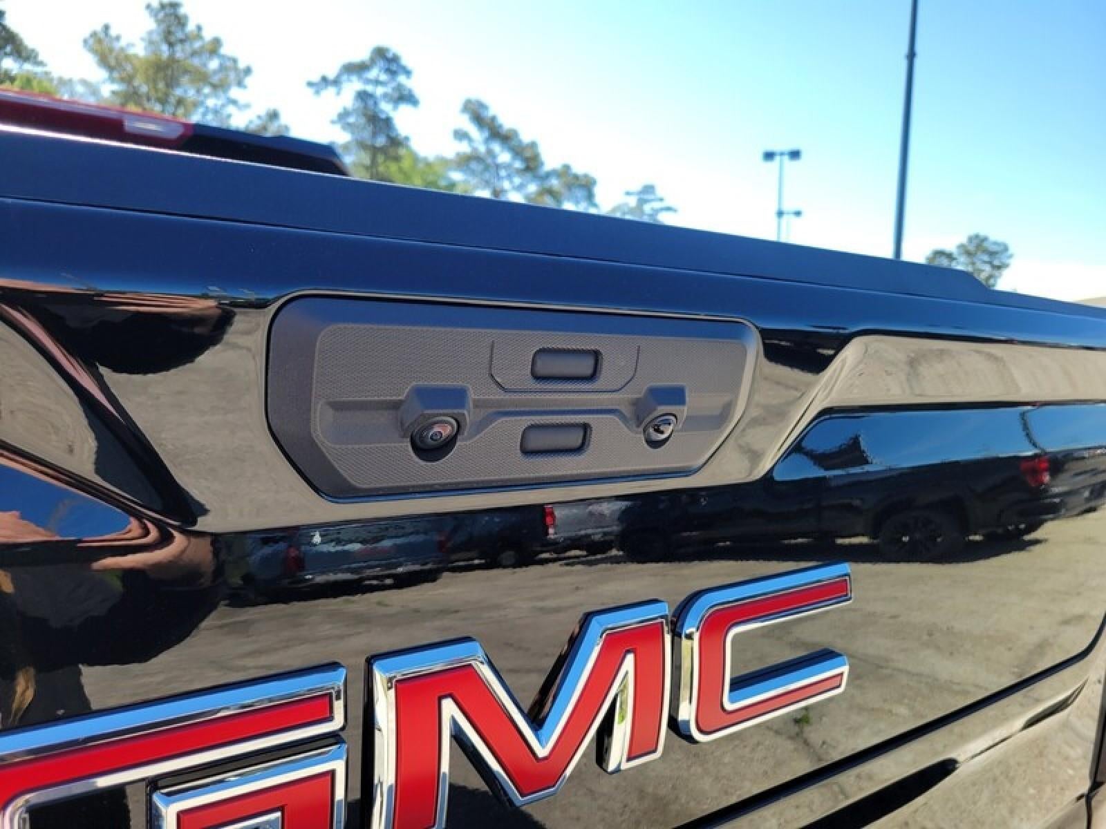 2026 GMC Sierra 1500 Crew Cab Short Box 2-Wheel Drive SLT