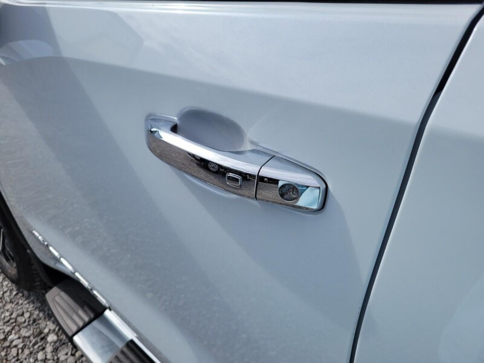 2026 GMC Sierra 1500 Crew Cab Short Box 2-Wheel Drive SLT