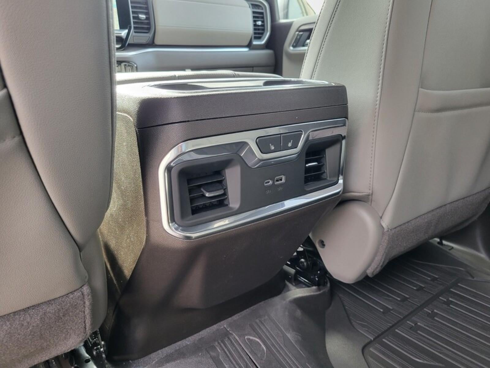 2026 GMC Sierra 1500 Crew Cab Short Box 2-Wheel Drive SLT