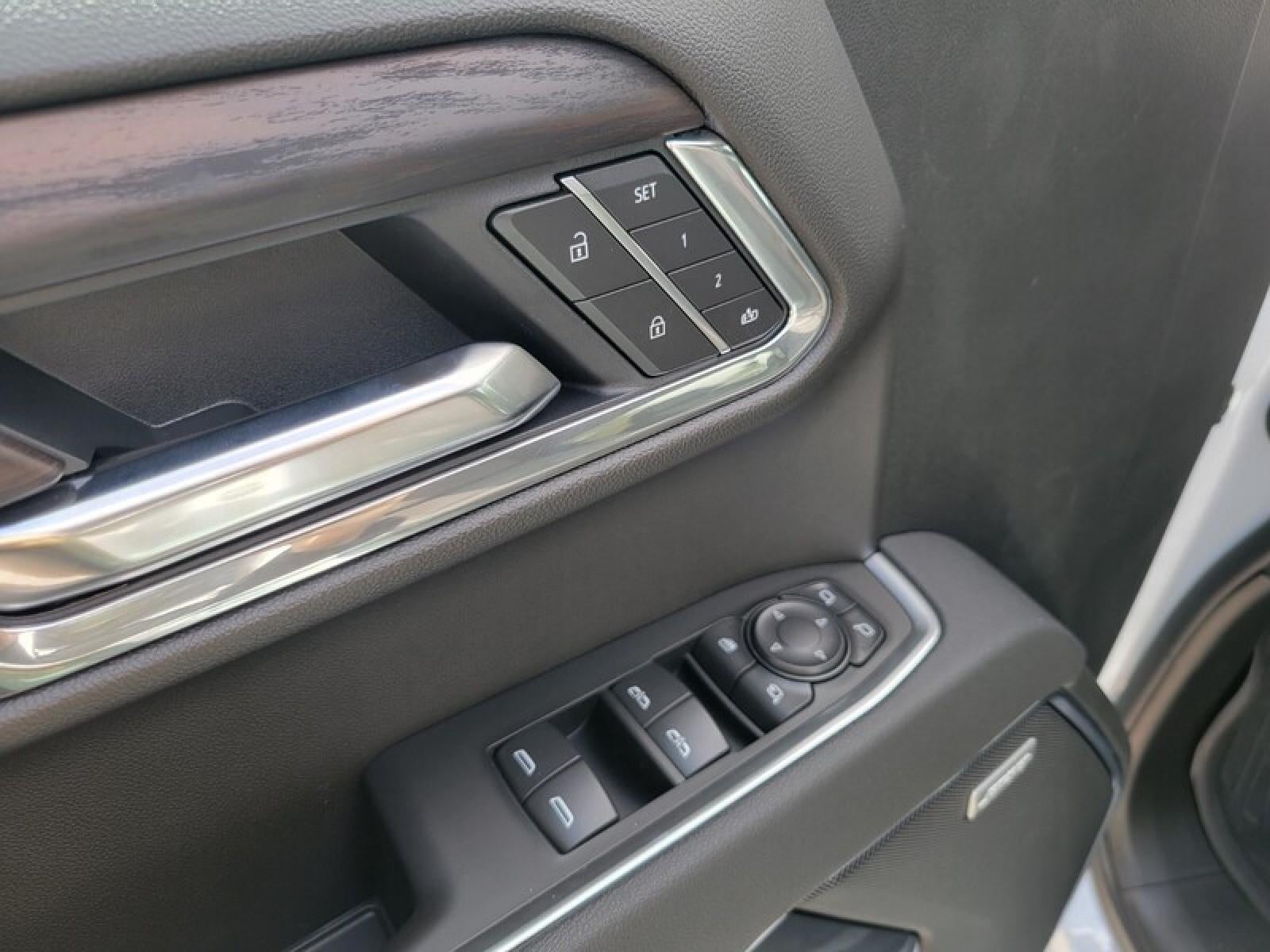 2026 GMC Sierra 1500 Crew Cab Short Box 2-Wheel Drive SLT