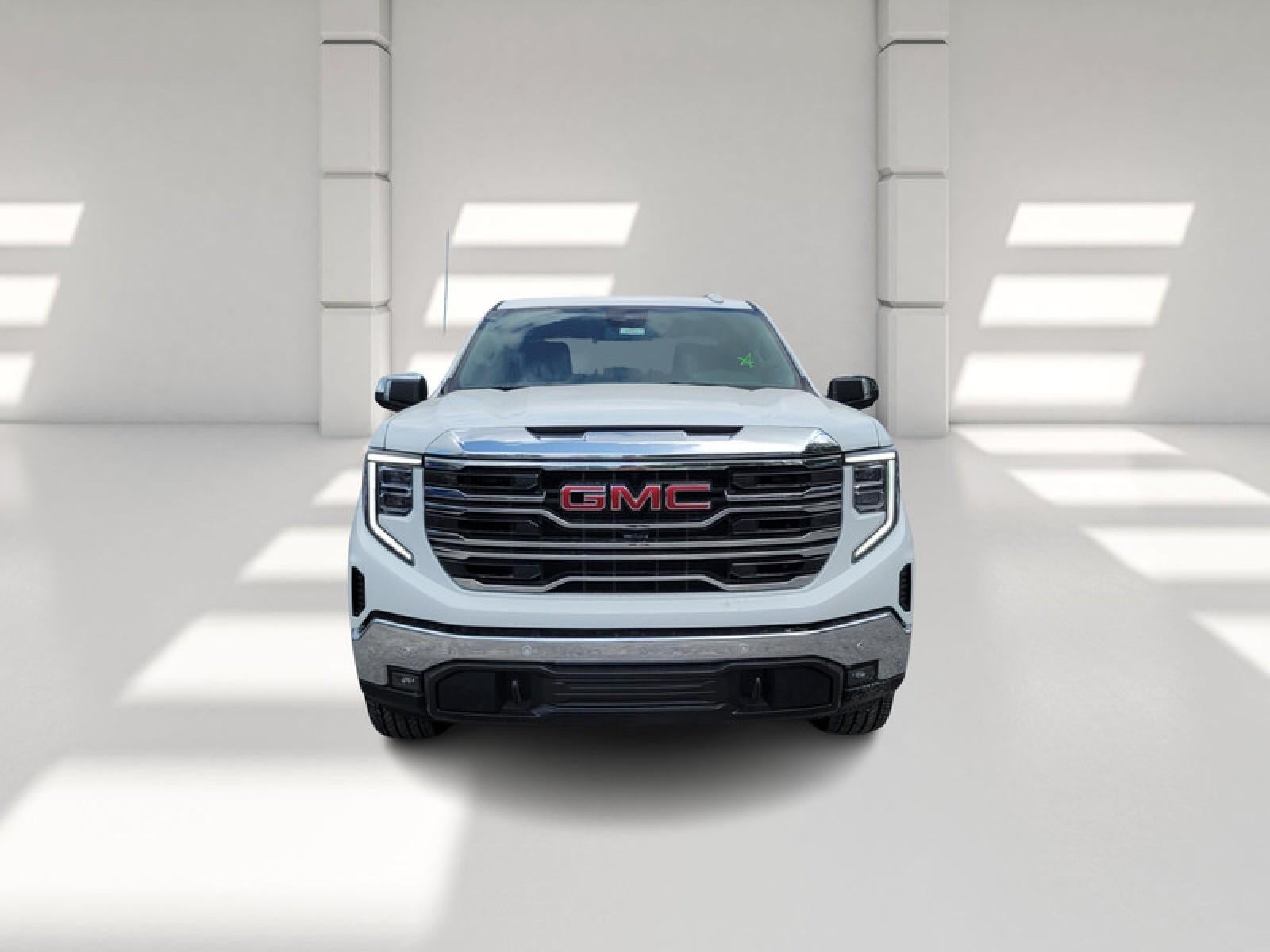 2026 GMC Sierra 1500 Crew Cab Short Box 2-Wheel Drive SLT