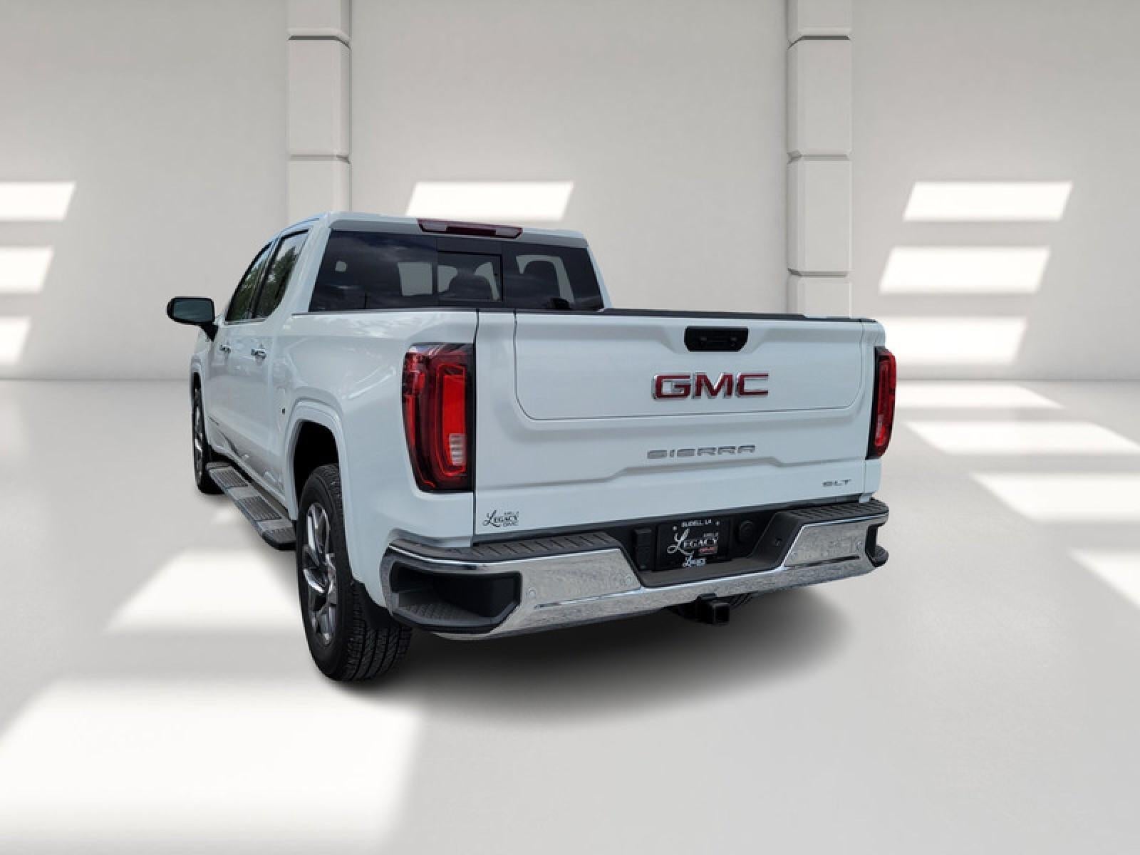 2026 GMC Sierra 1500 Crew Cab Short Box 2-Wheel Drive SLT