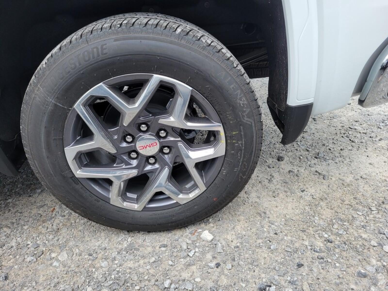 2026 GMC Sierra 1500 Crew Cab Short Box 2-Wheel Drive SLT