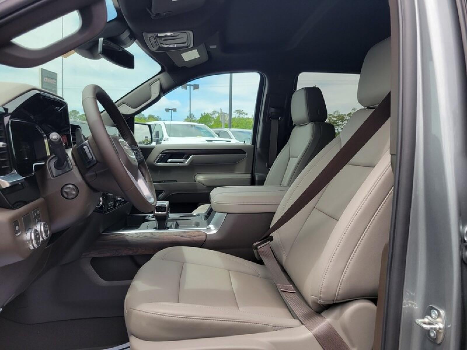 2026 GMC Sierra 1500 Crew Cab Short Box 2-Wheel Drive SLT
