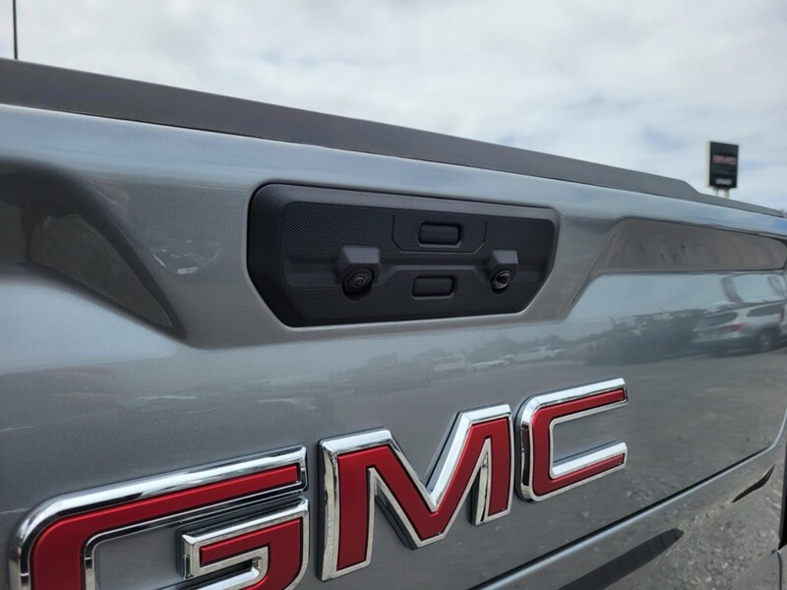 2026 GMC Sierra 1500 Crew Cab Short Box 2-Wheel Drive SLT