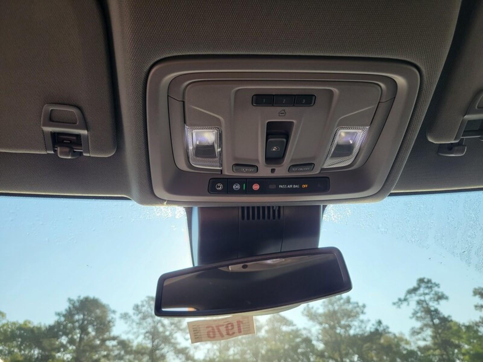 2026 GMC Sierra 1500 Crew Cab Short Box 2-Wheel Drive SLT