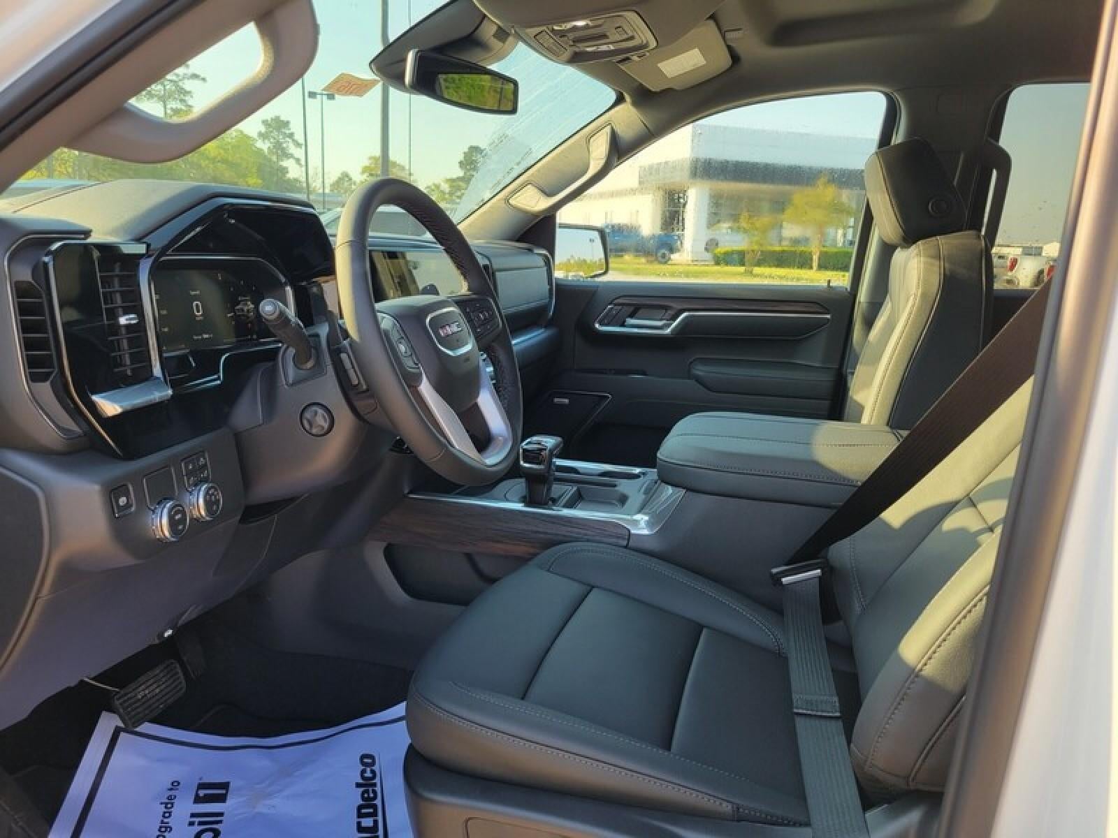 2026 GMC Sierra 1500 Crew Cab Short Box 2-Wheel Drive SLT