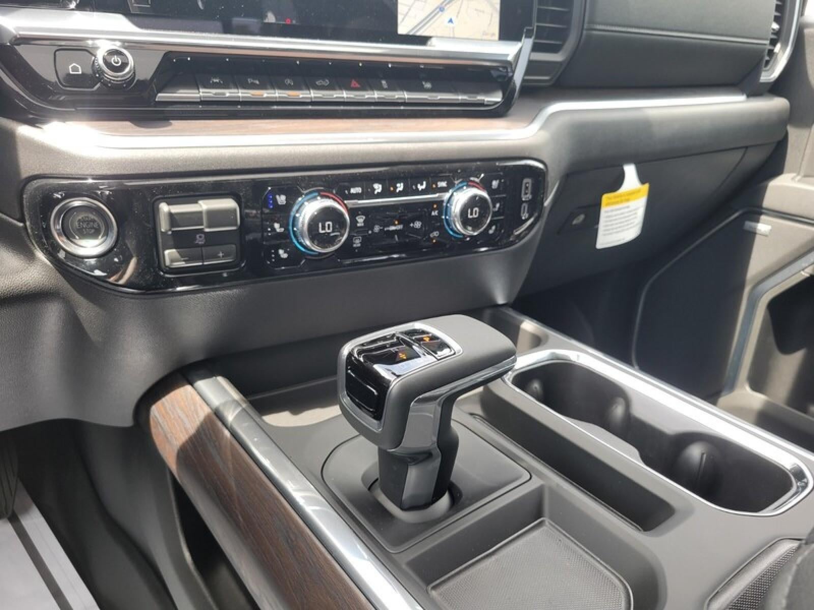 2026 GMC Sierra 1500 Crew Cab Short Box 2-Wheel Drive SLT