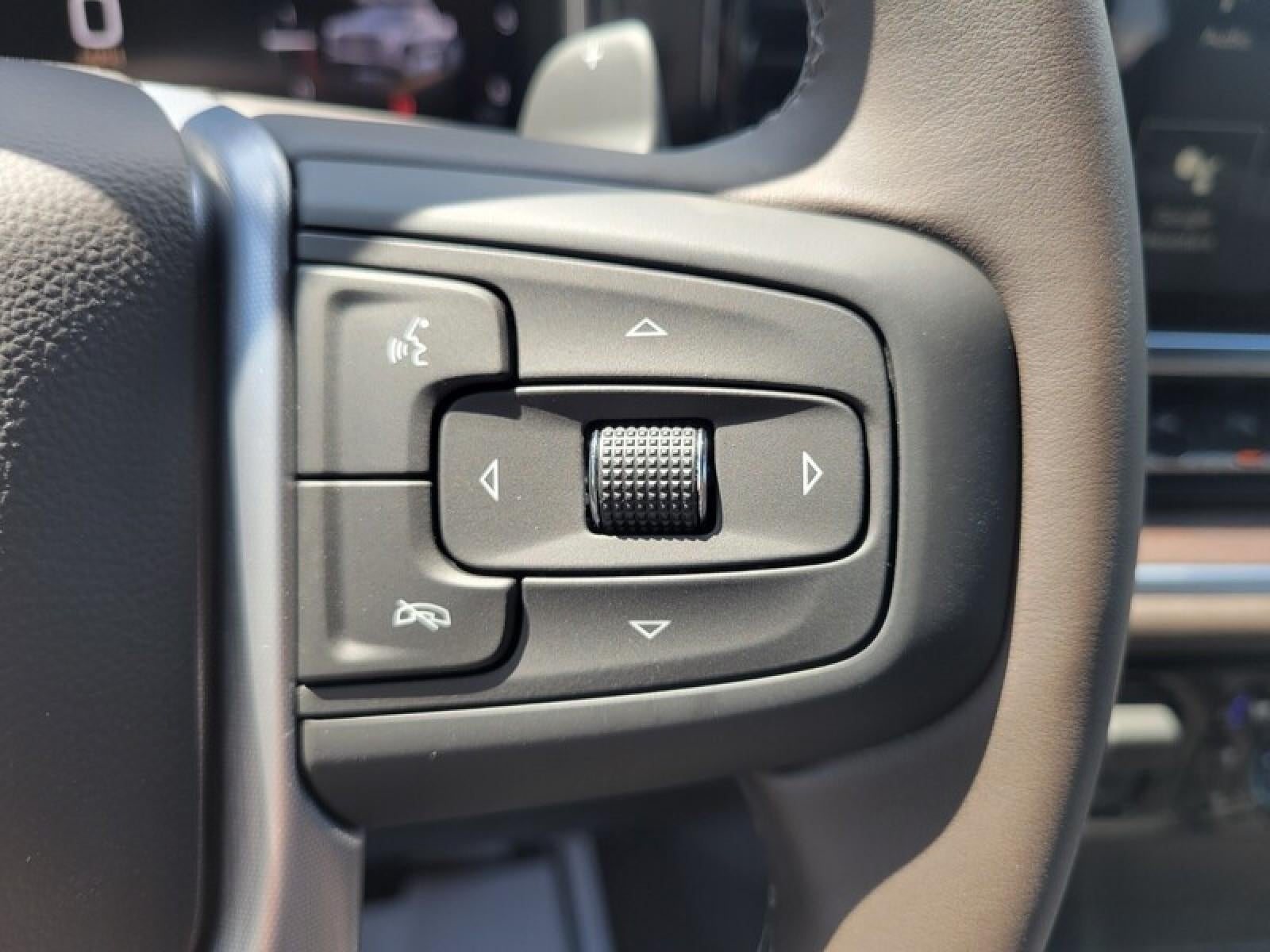 2026 GMC Sierra 1500 Crew Cab Short Box 2-Wheel Drive SLT