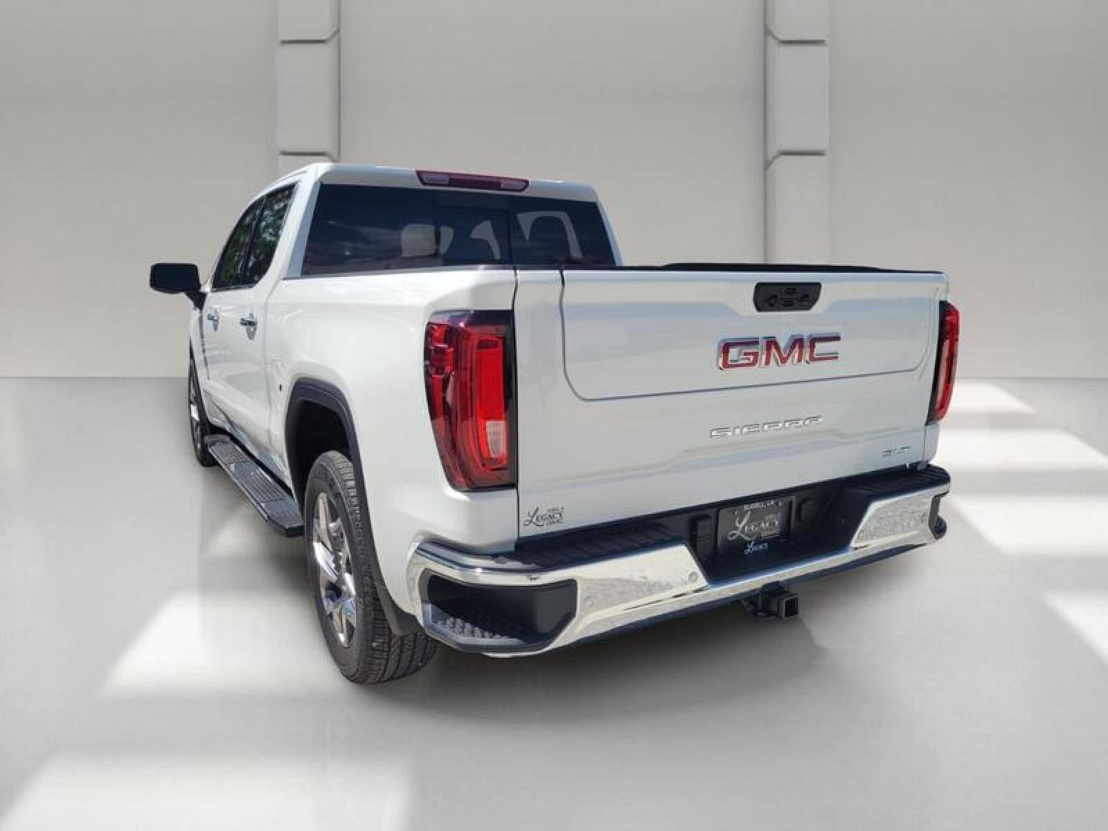 2026 GMC Sierra 1500 Crew Cab Short Box 2-Wheel Drive SLT