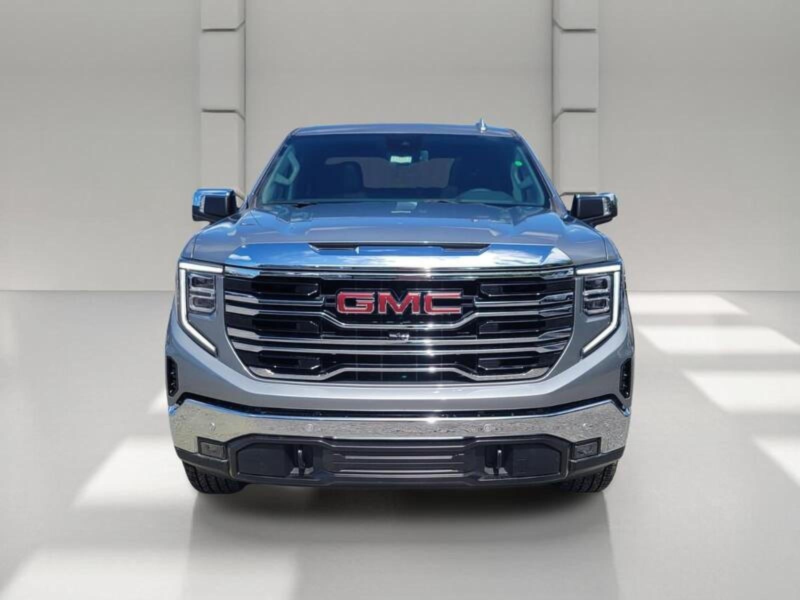 2026 GMC Sierra 1500 Crew Cab Short Box 2-Wheel Drive SLT