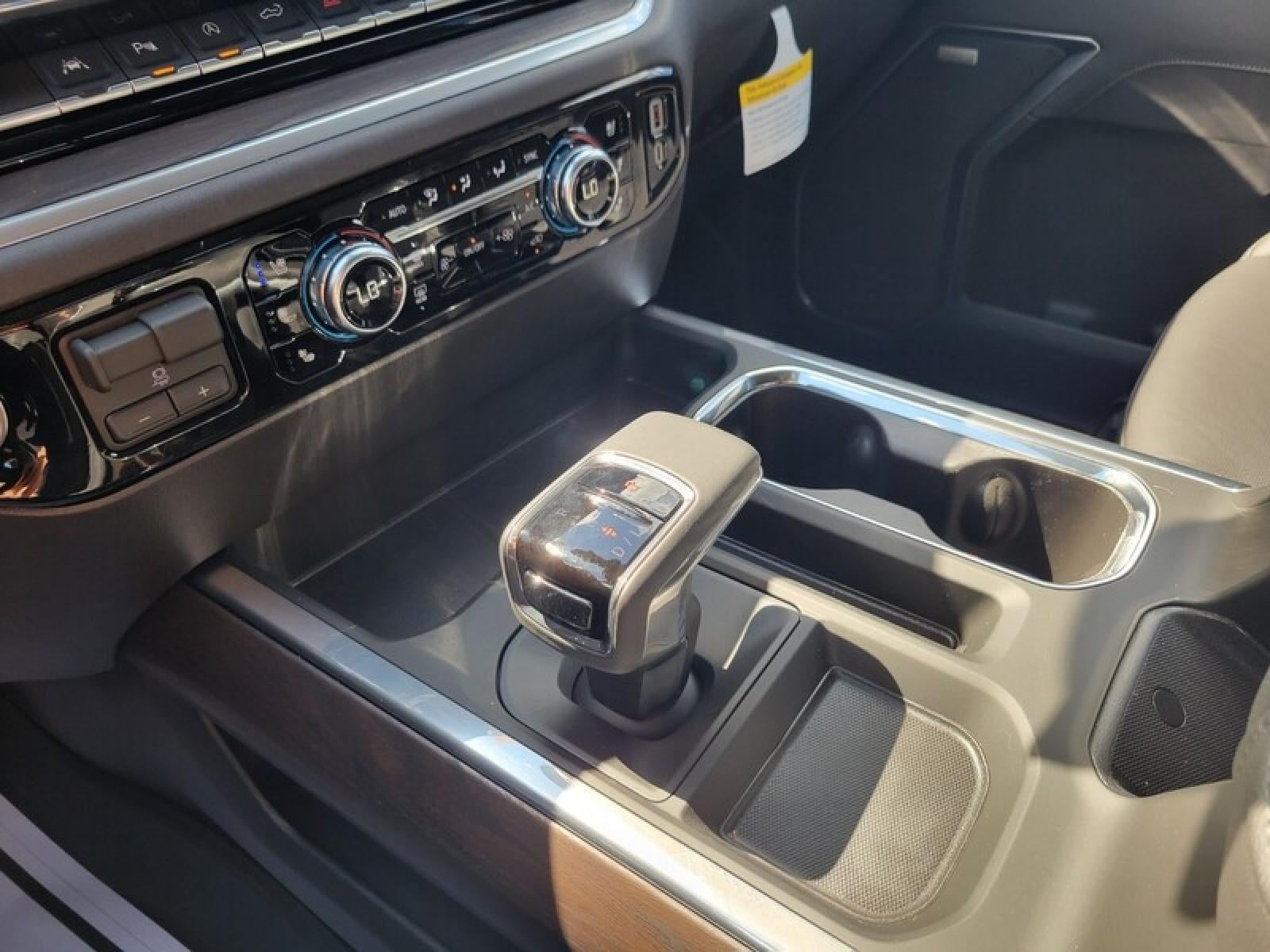 2026 GMC Sierra 1500 Crew Cab Short Box 2-Wheel Drive SLT