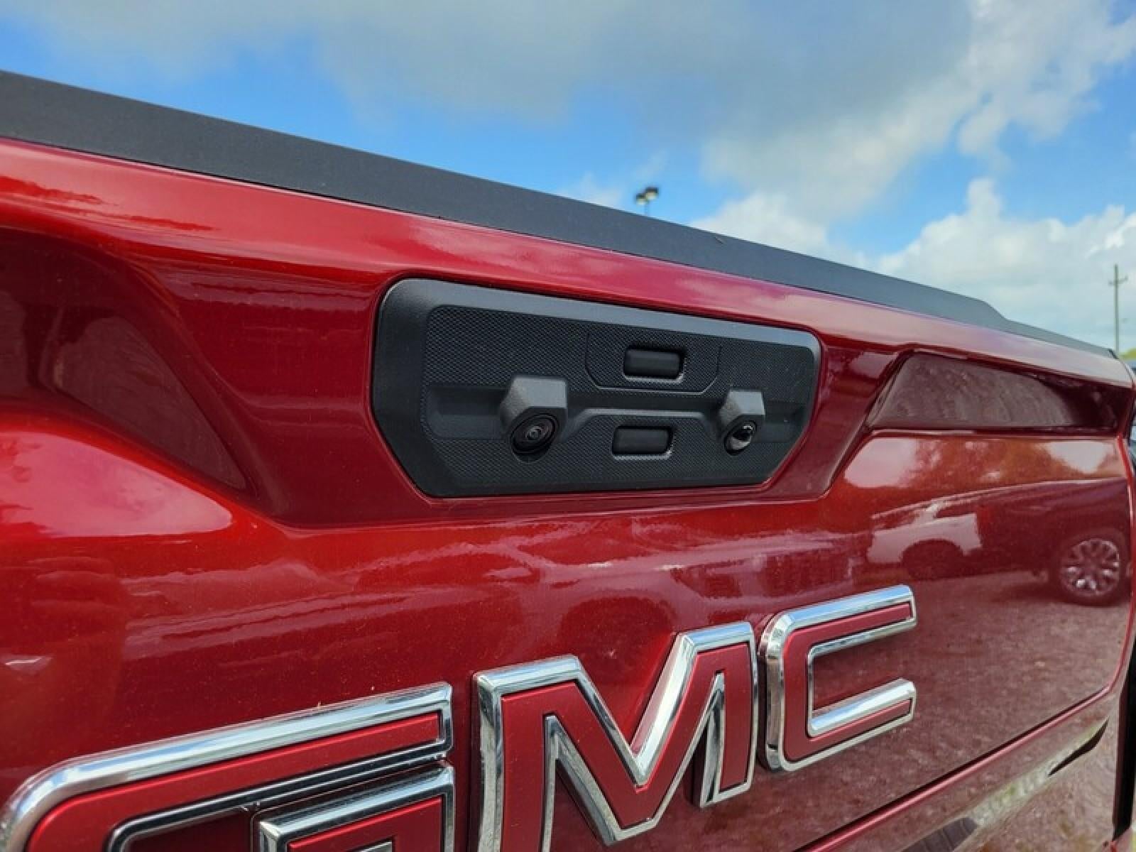 2026 GMC Sierra 1500 Crew Cab Short Box 2-Wheel Drive SLT