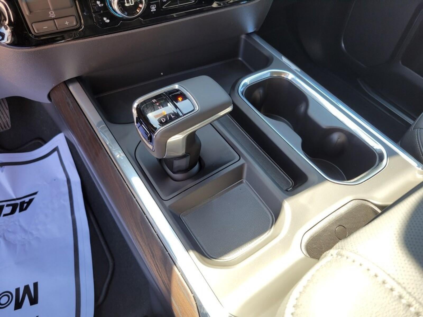 2026 GMC Sierra 1500 Crew Cab Short Box 2-Wheel Drive SLT