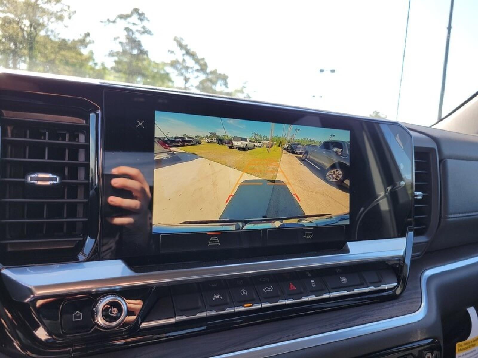 2026 GMC Sierra 1500 Crew Cab Short Box 2-Wheel Drive SLT