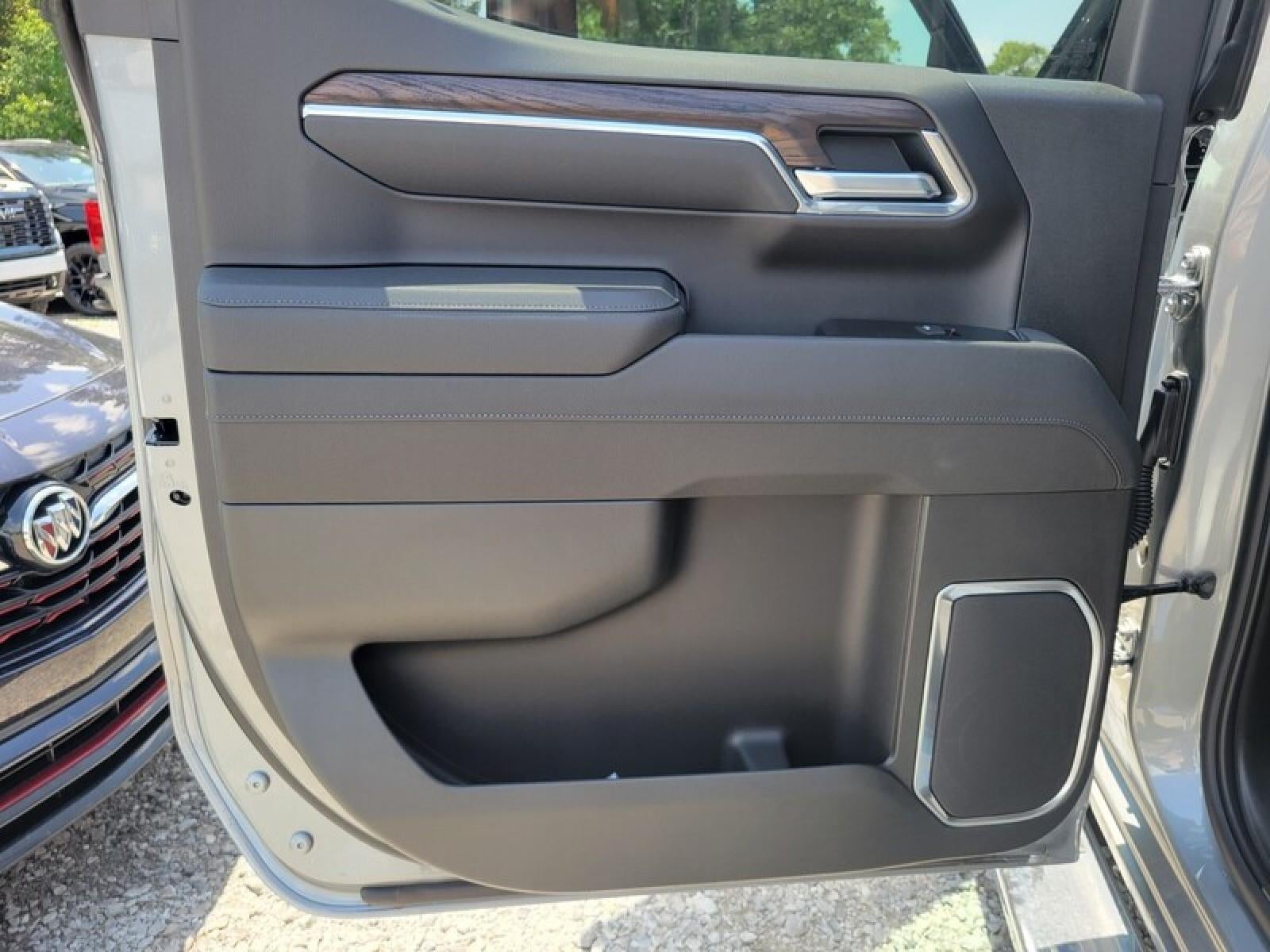 2026 GMC Sierra 1500 Crew Cab Short Box 2-Wheel Drive SLT