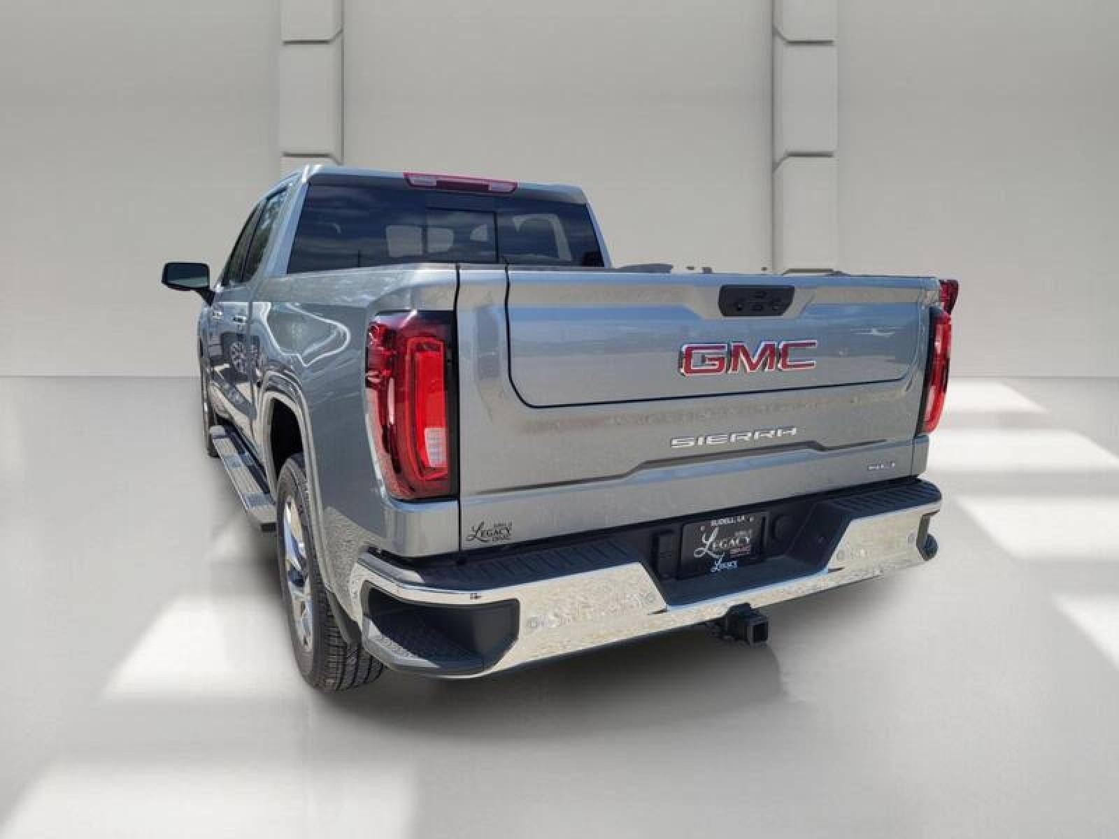 2026 GMC Sierra 1500 Crew Cab Short Box 2-Wheel Drive SLT