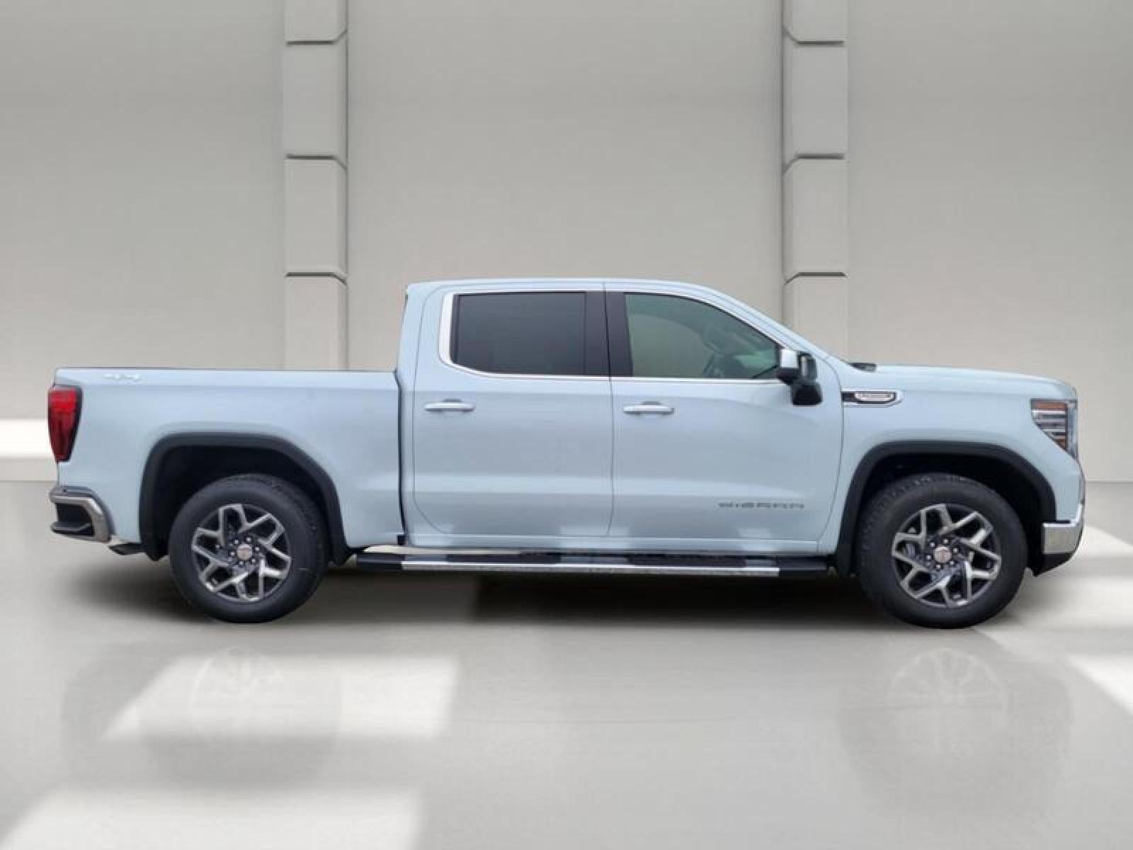 2026 GMC Sierra 1500 Crew Cab Short Box 2-Wheel Drive SLT