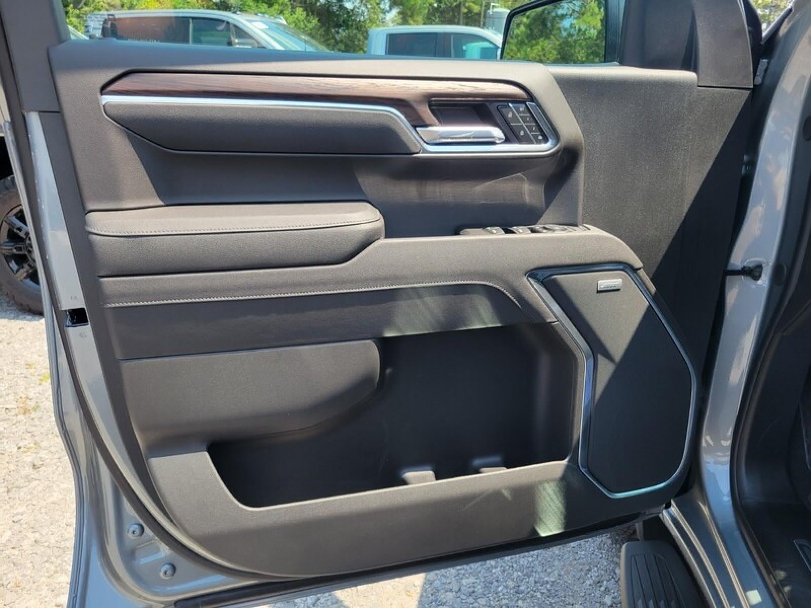2026 GMC Sierra 1500 Crew Cab Short Box 2-Wheel Drive SLT