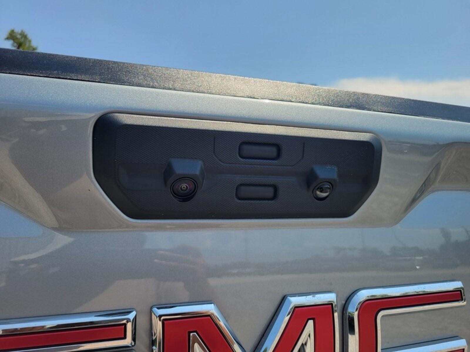 2026 GMC Sierra 1500 Crew Cab Short Box 2-Wheel Drive SLT