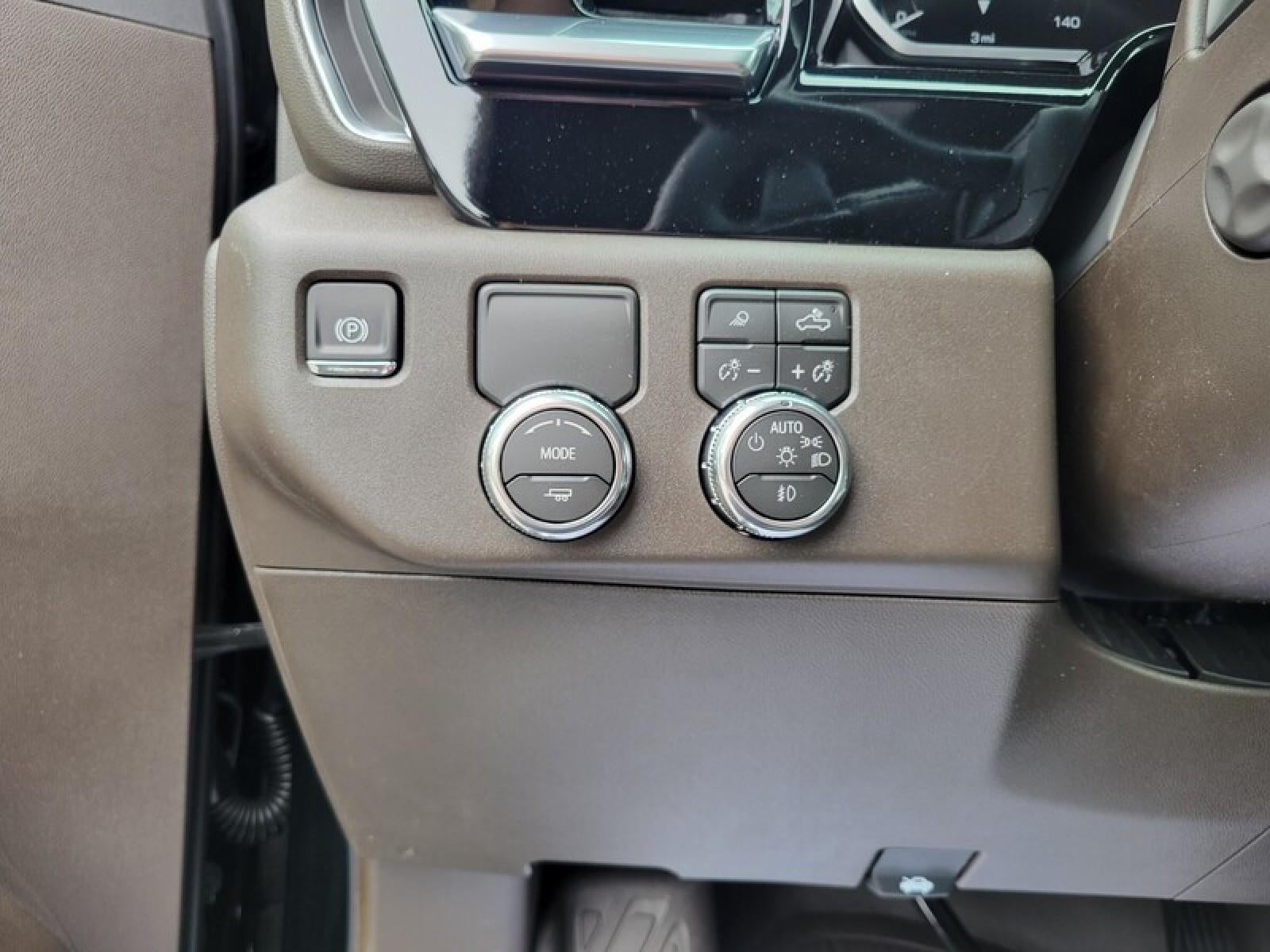 2026 GMC Sierra 1500 Crew Cab Short Box 2-Wheel Drive SLT