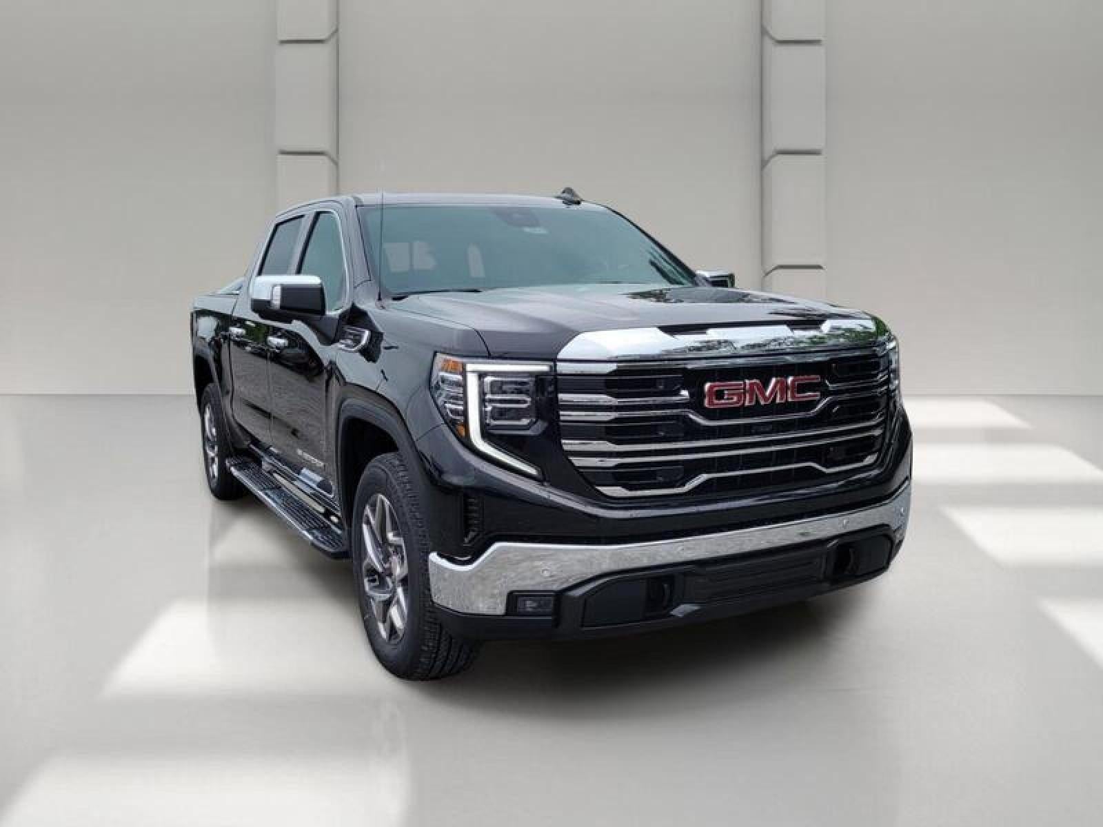 2026 GMC Sierra 1500 Crew Cab Short Box 2-Wheel Drive SLT