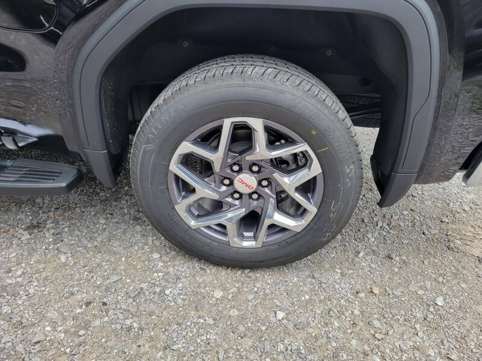 2026 GMC Sierra 1500 Crew Cab Short Box 2-Wheel Drive SLT