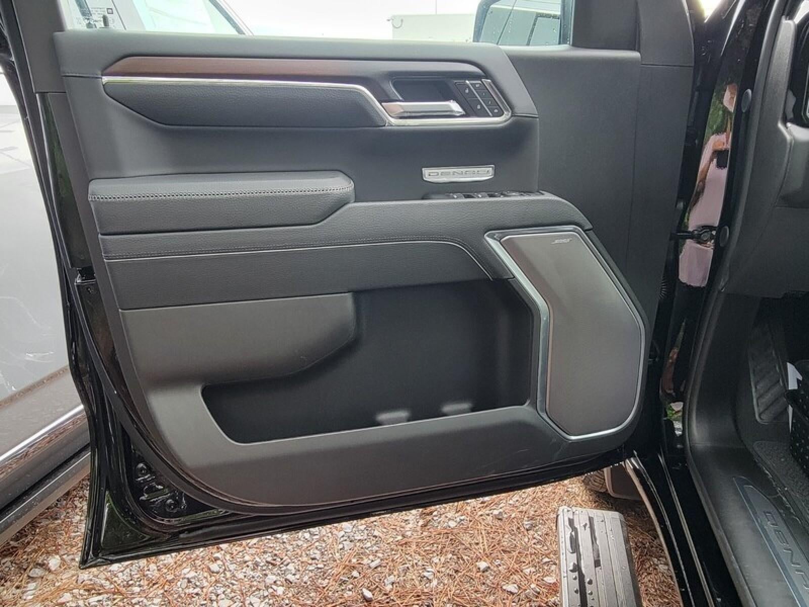 2026 GMC Sierra 1500 Crew Cab Short Box 2-Wheel Drive Denali