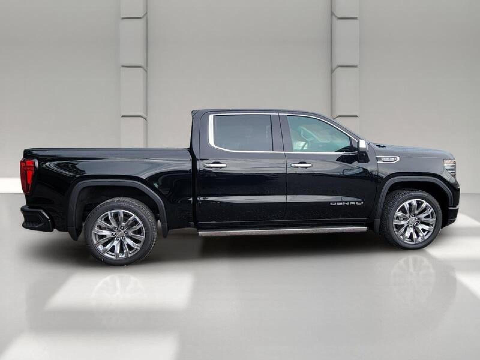 2026 GMC Sierra 1500 Crew Cab Short Box 2-Wheel Drive Denali