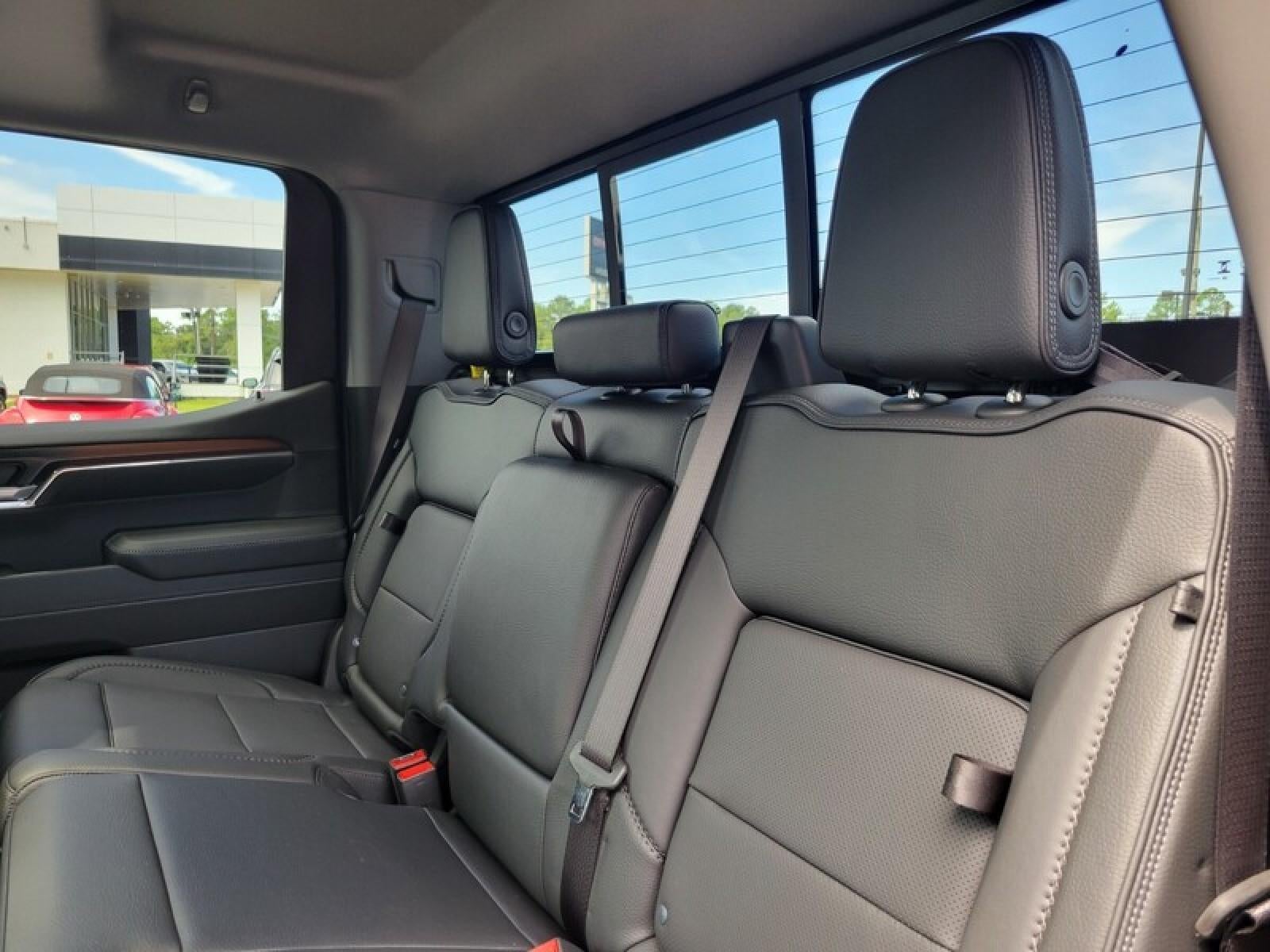2026 GMC Sierra 1500 Crew Cab Short Box 2-Wheel Drive Denali