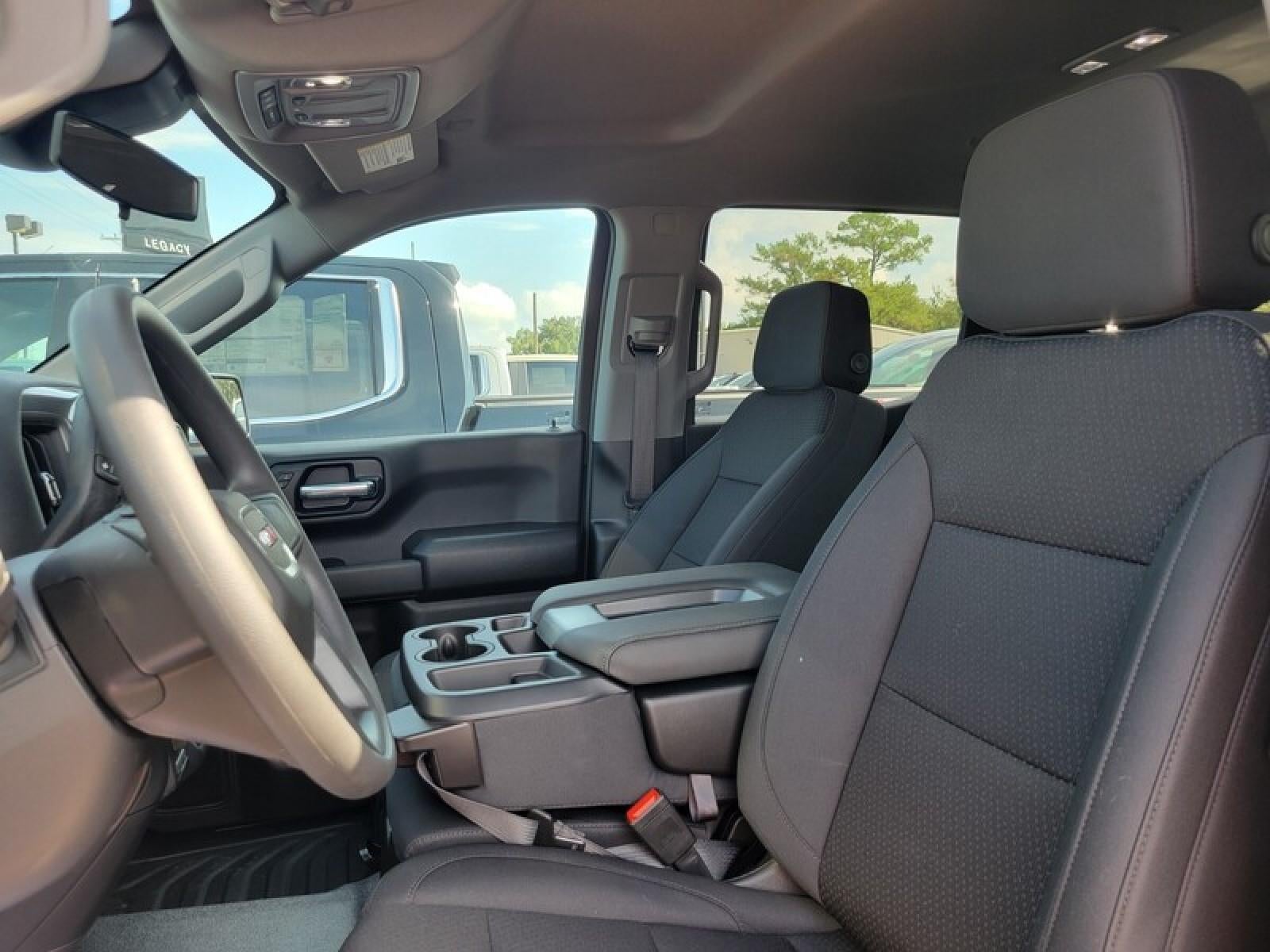 2026 GMC Sierra 1500 Crew Cab Short Box 4-Wheel Drive Pro