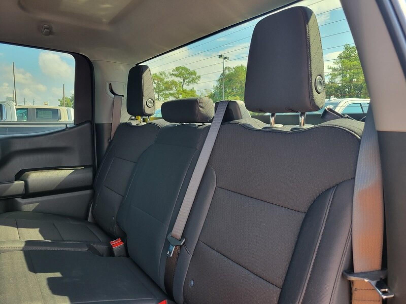 2026 GMC Sierra 1500 Crew Cab Short Box 4-Wheel Drive Pro
