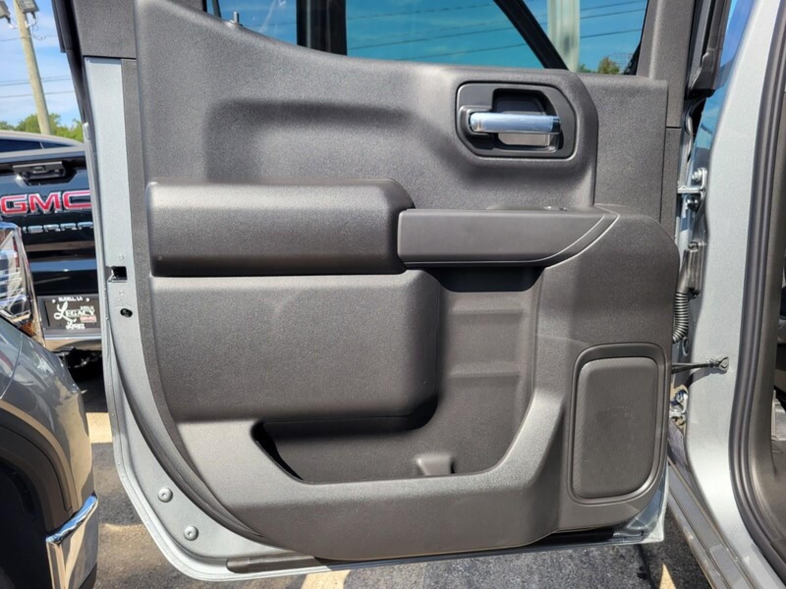 2026 GMC Sierra 1500 Crew Cab Short Box 4-Wheel Drive Pro