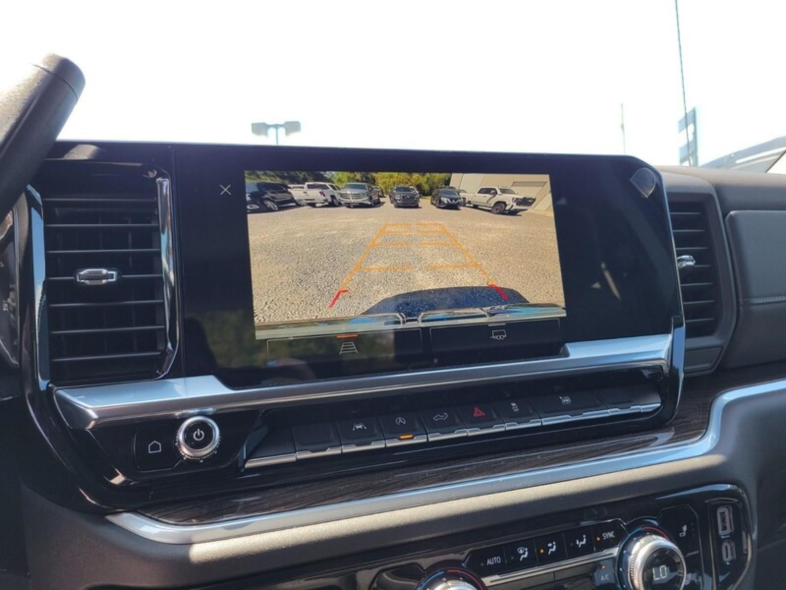 2026 GMC Sierra 1500 Crew Cab Short Box 4-Wheel Drive Elevation 3VL