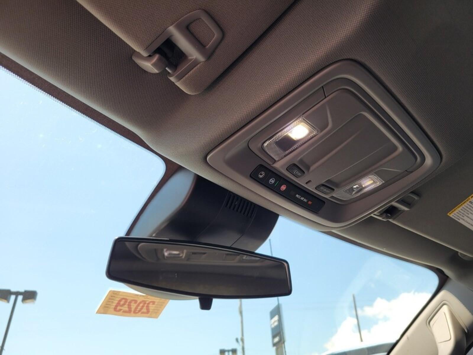 2026 GMC Sierra 1500 Crew Cab Short Box 4-Wheel Drive Elevation 3VL