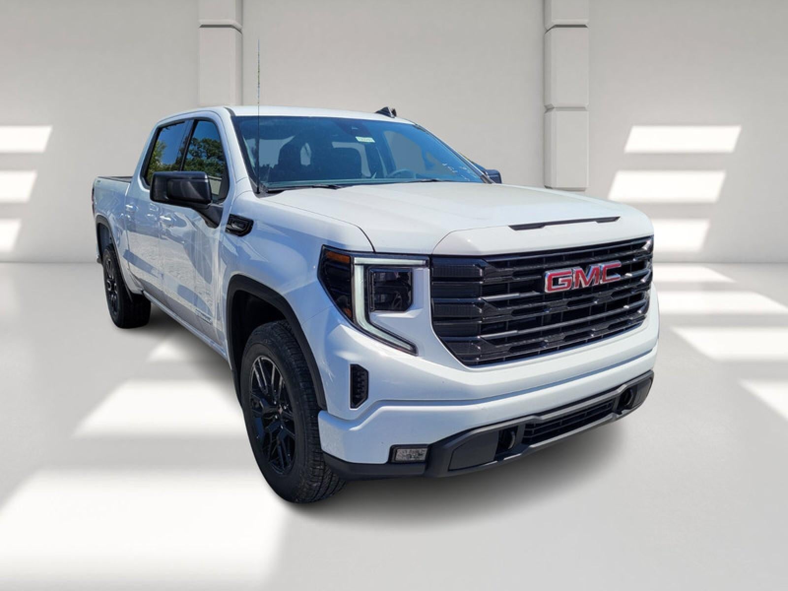 2026 GMC Sierra 1500 Crew Cab Short Box 4-Wheel Drive Elevation 3VL