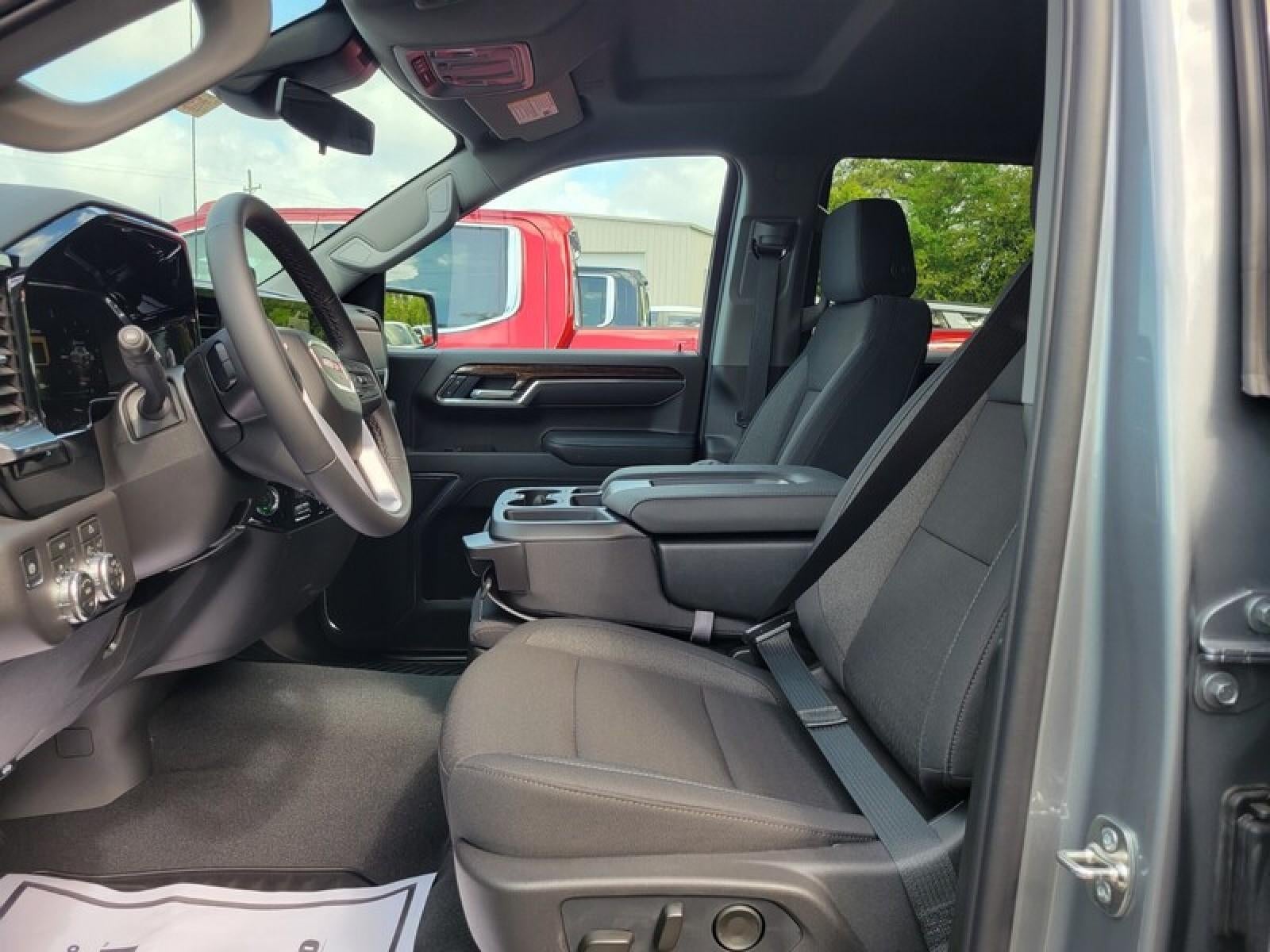 2026 GMC Sierra 1500 Crew Cab Short Box 4-Wheel Drive Elevation 3VL