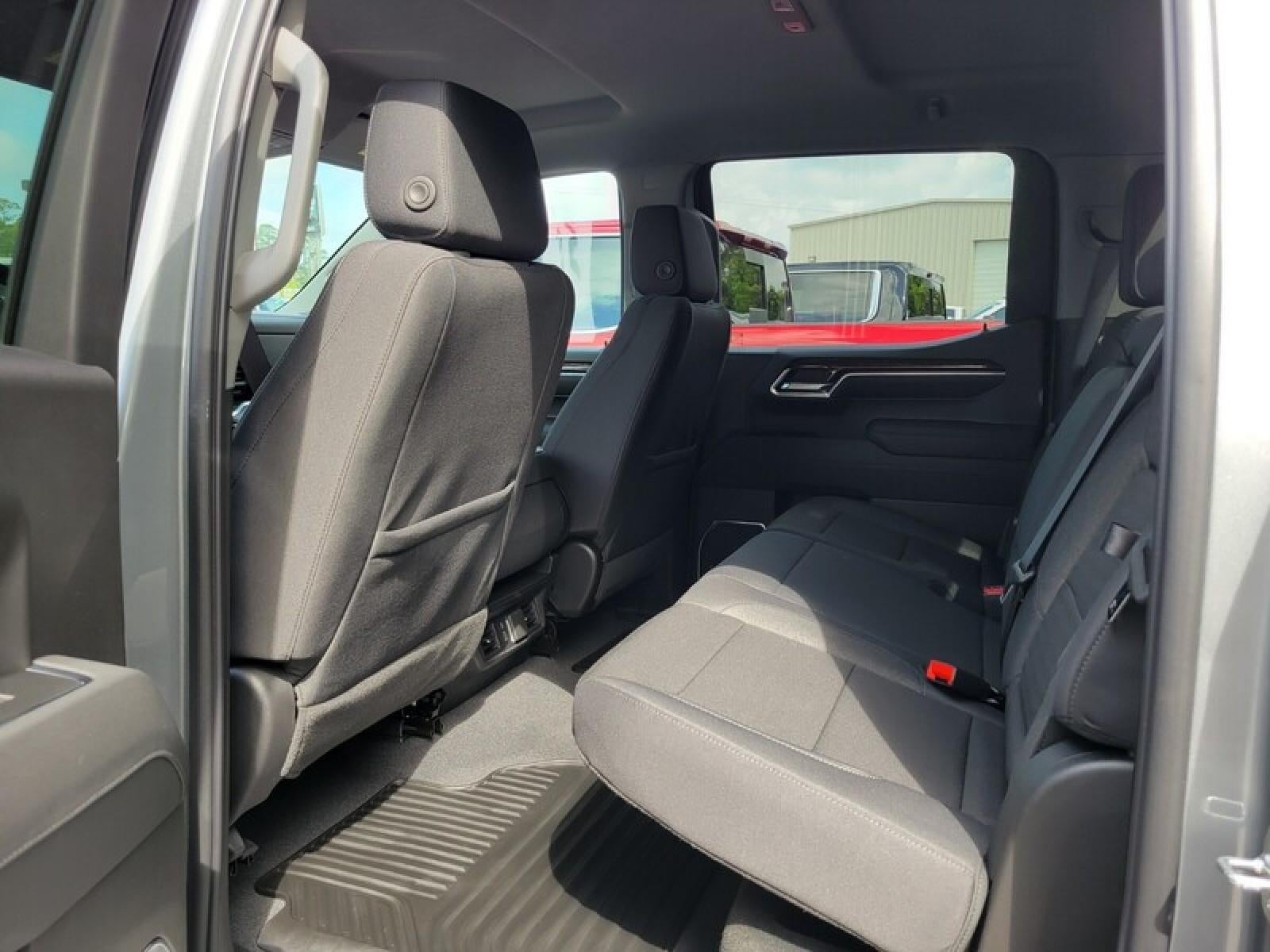 2026 GMC Sierra 1500 Crew Cab Short Box 4-Wheel Drive Elevation 3VL