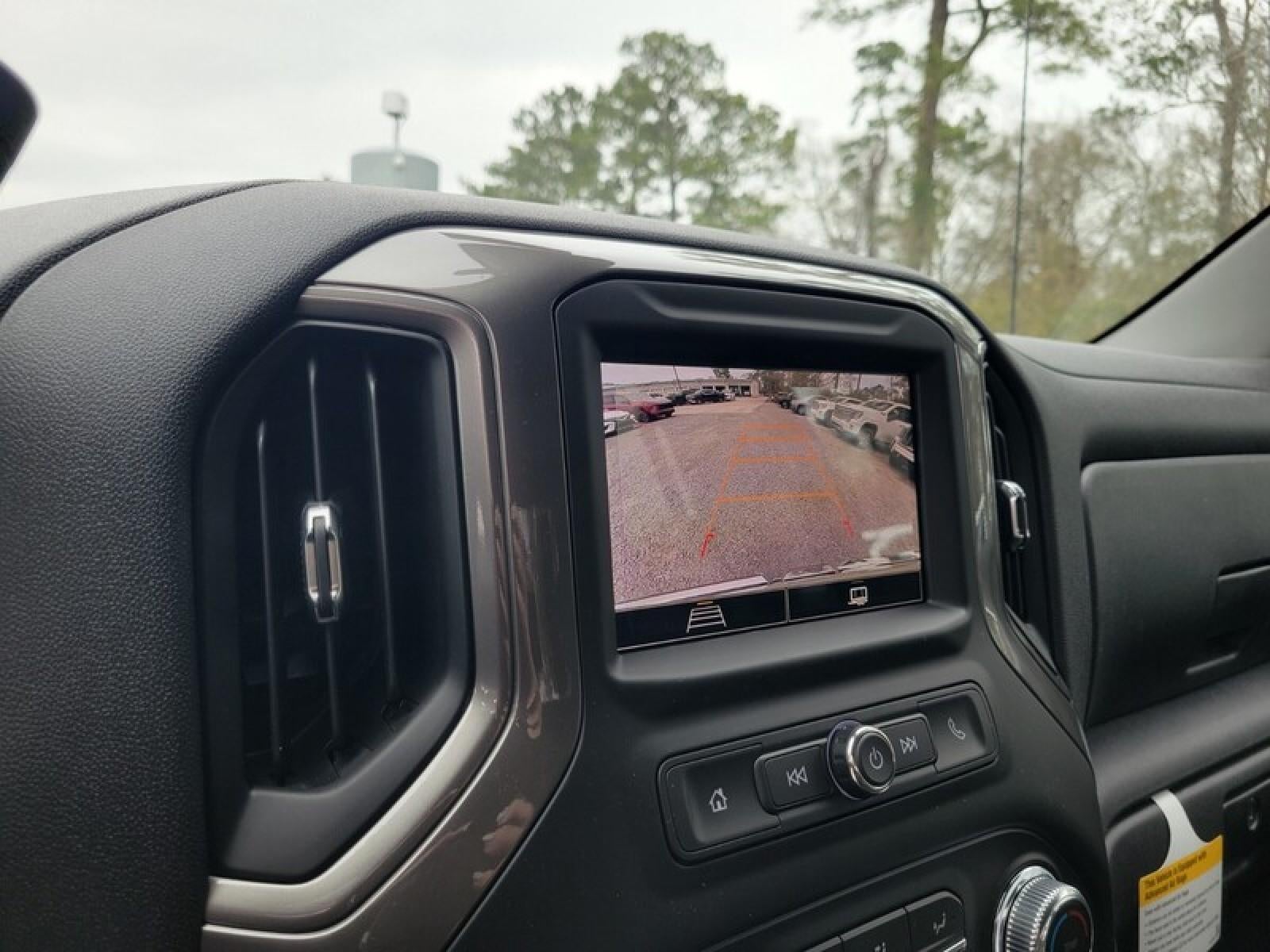 2026 GMC Sierra 1500 Crew Cab Short Box 4-Wheel Drive Pro