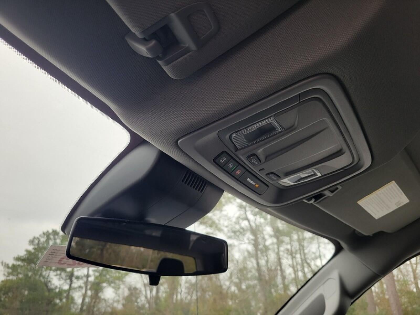 2026 GMC Sierra 1500 Crew Cab Short Box 4-Wheel Drive Pro